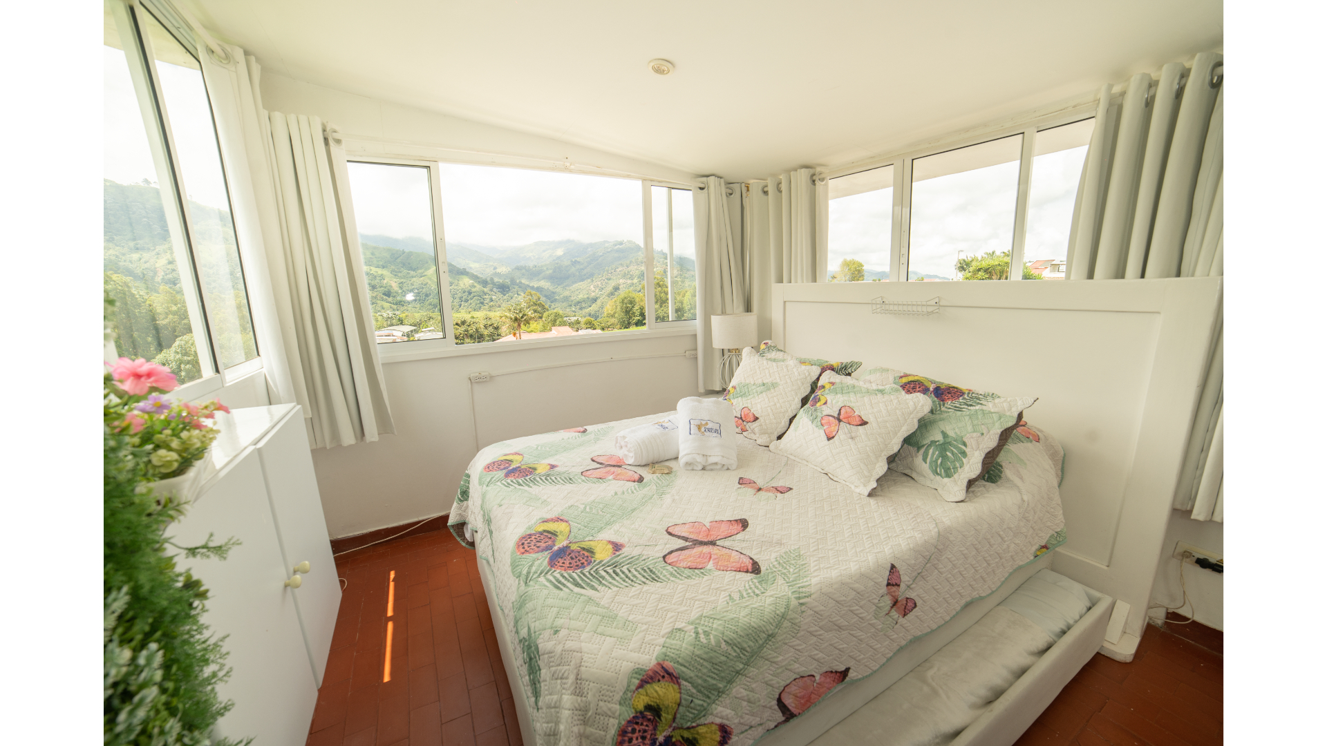 Apartment One Bedroom One Bathroom