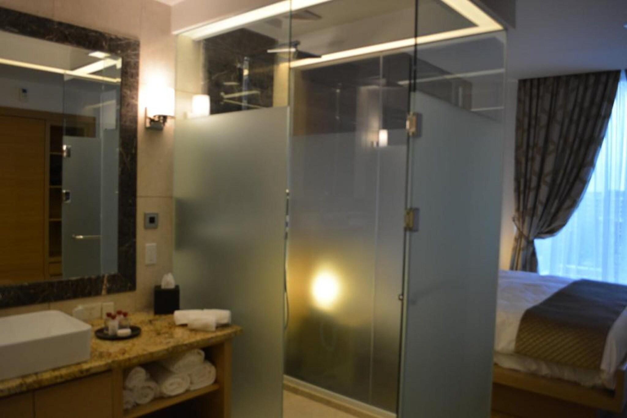 Double Two Queen Beds