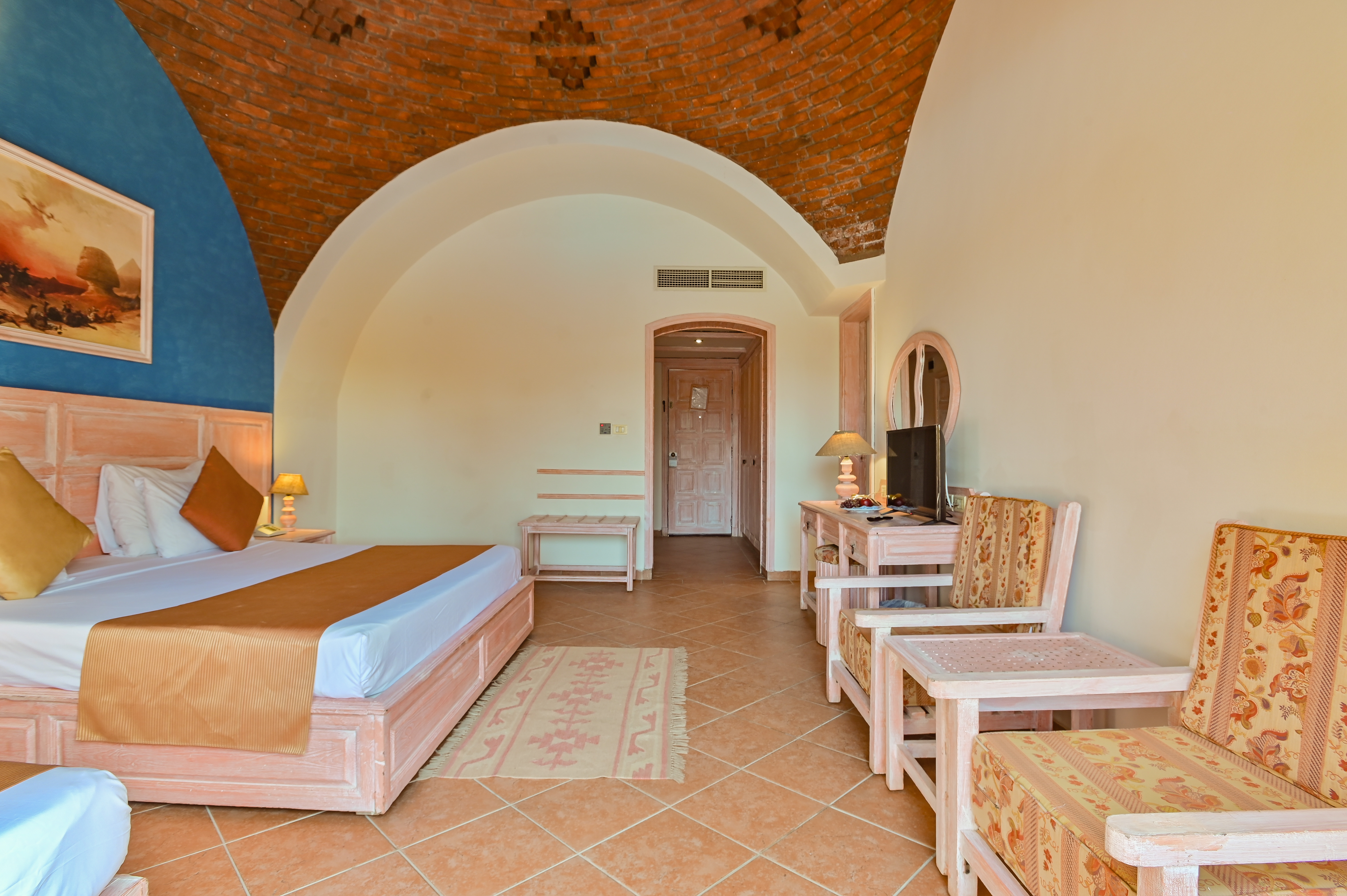 Double or Twin One Bedroom One Bathroom