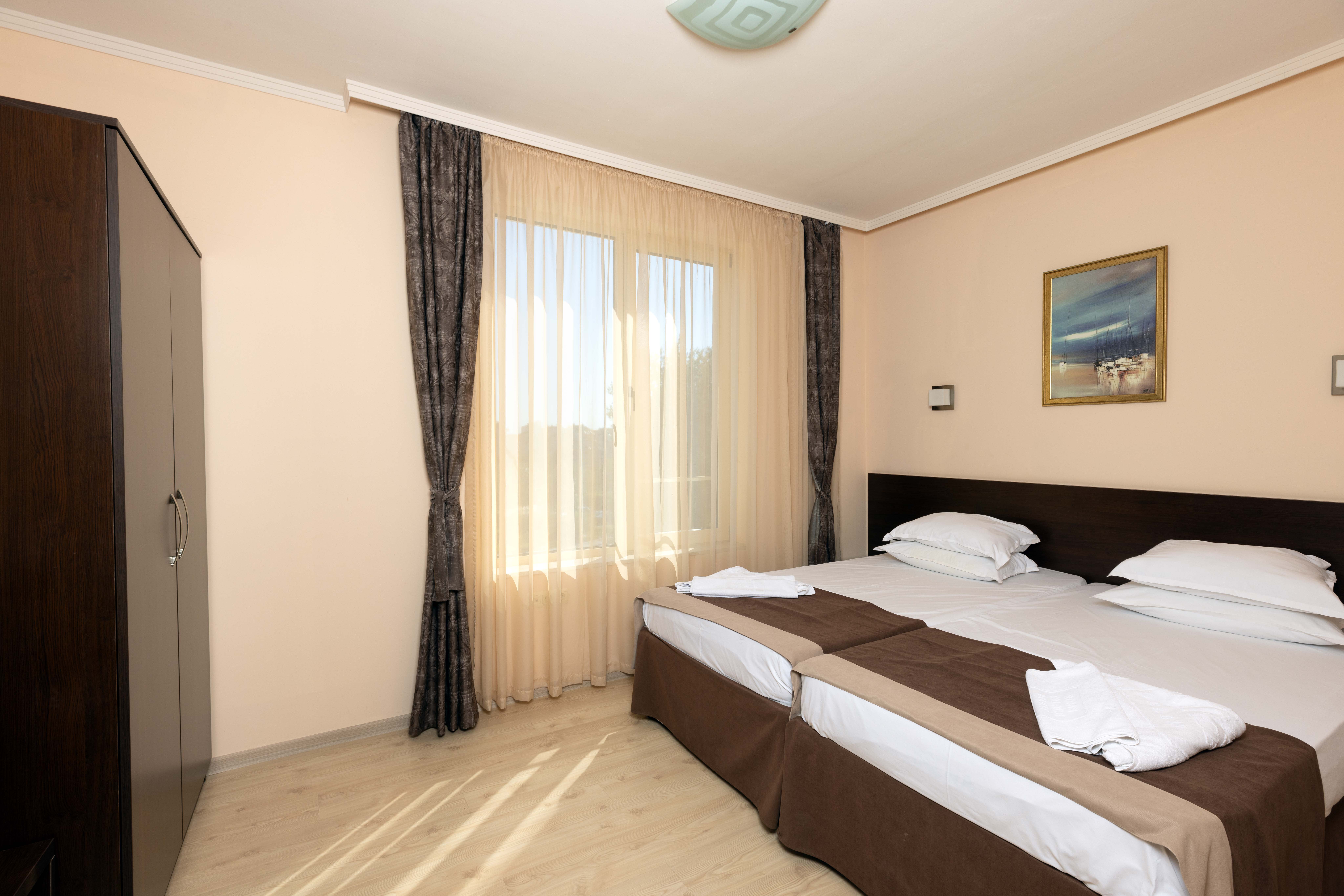 Apartment Two Bedrooms One Bathroom