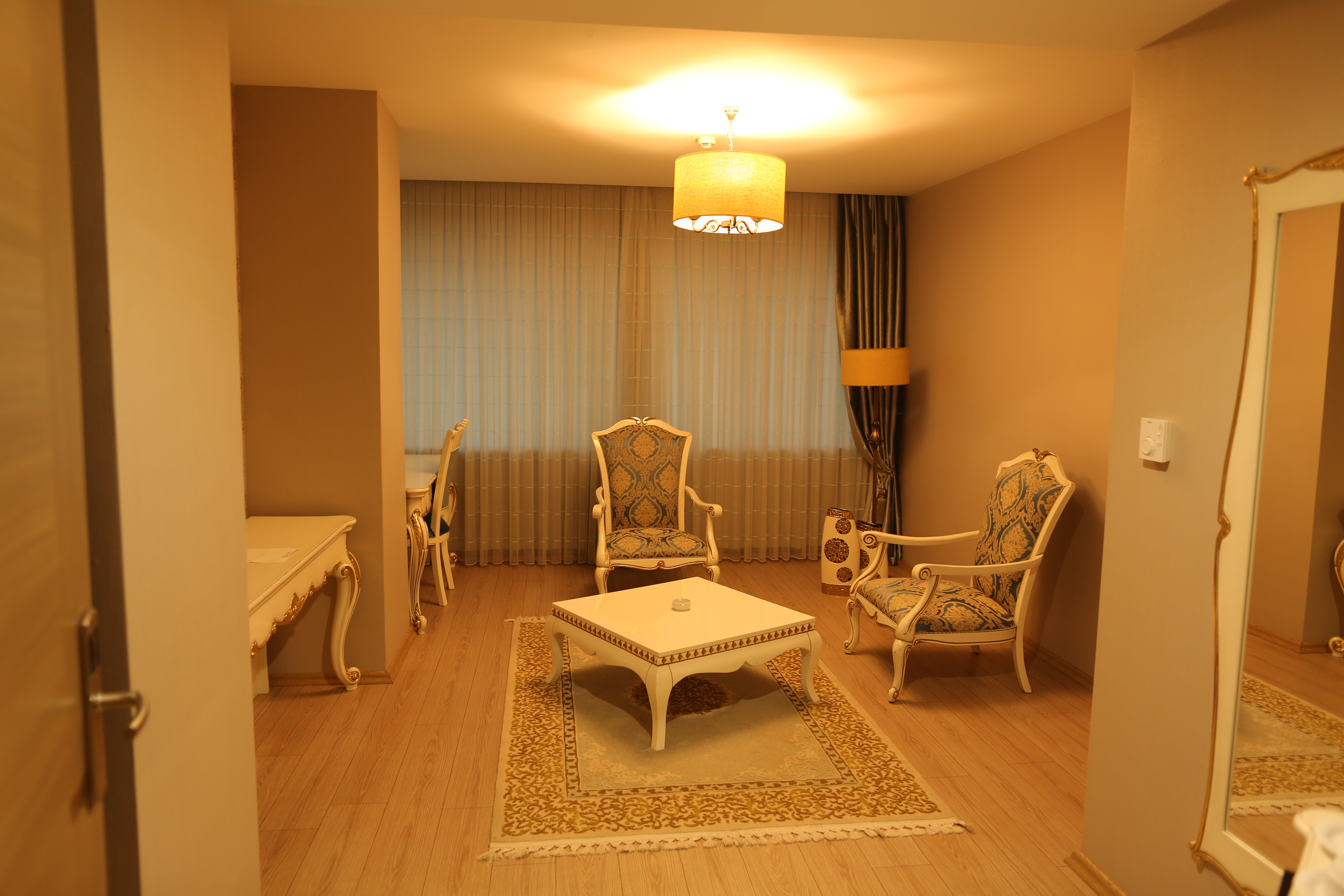 Junior Suite Standard