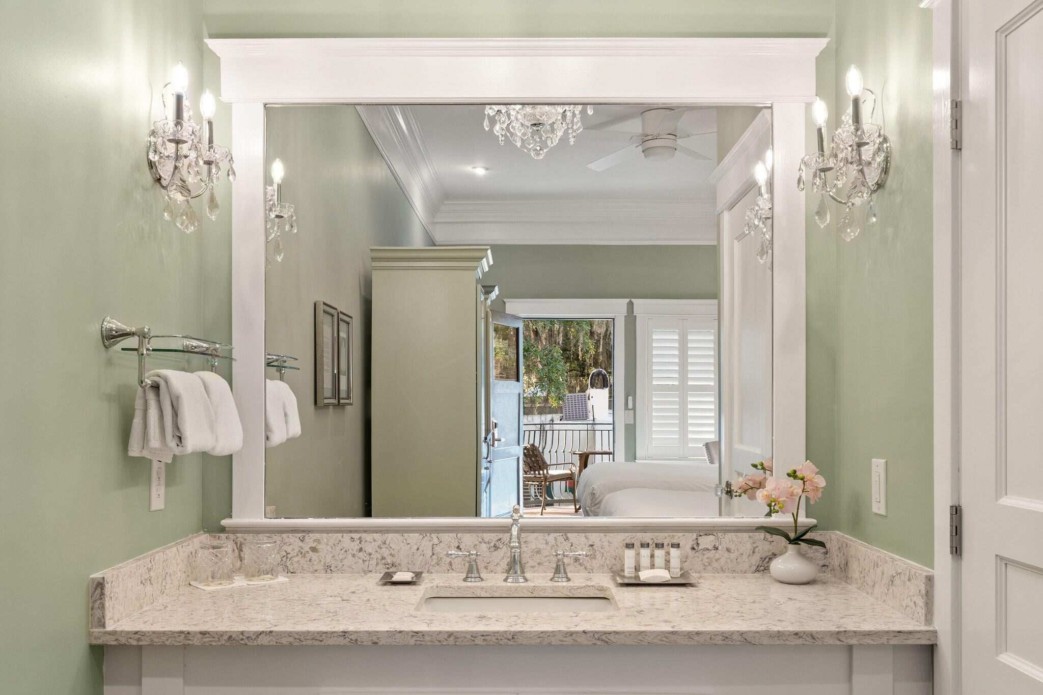 Double Deluxe King Bed