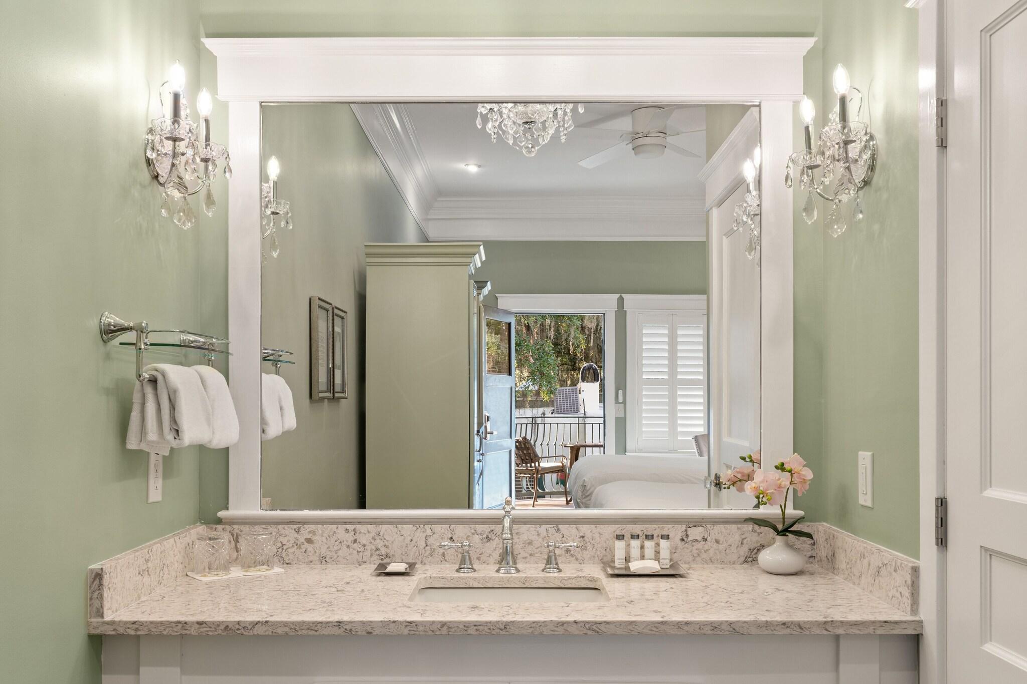 Double Queen Size Bed