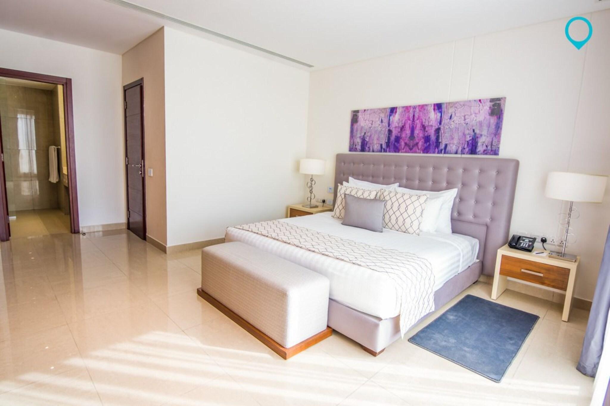 Double Deluxe King Bed