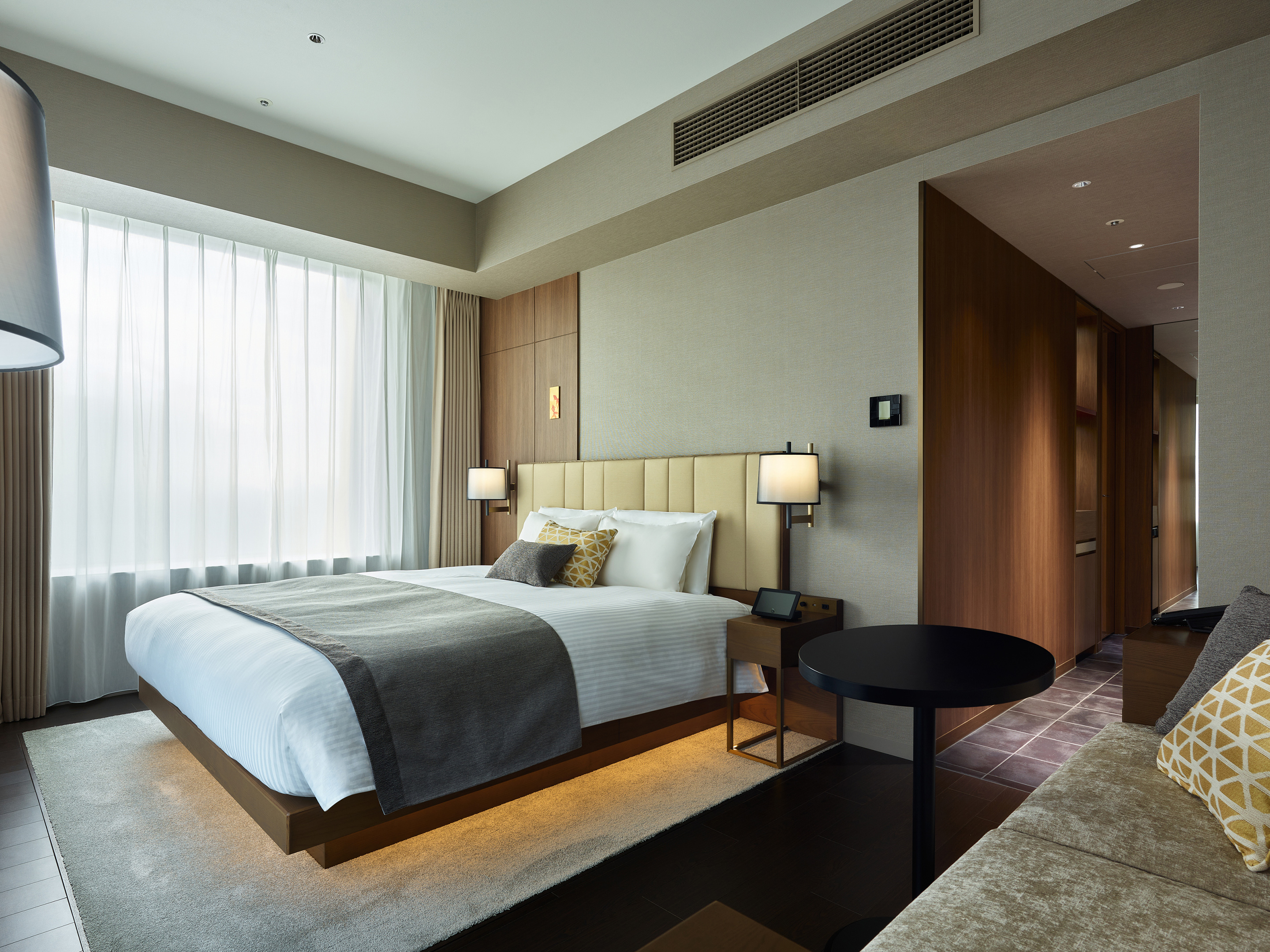 Double King Size Bed