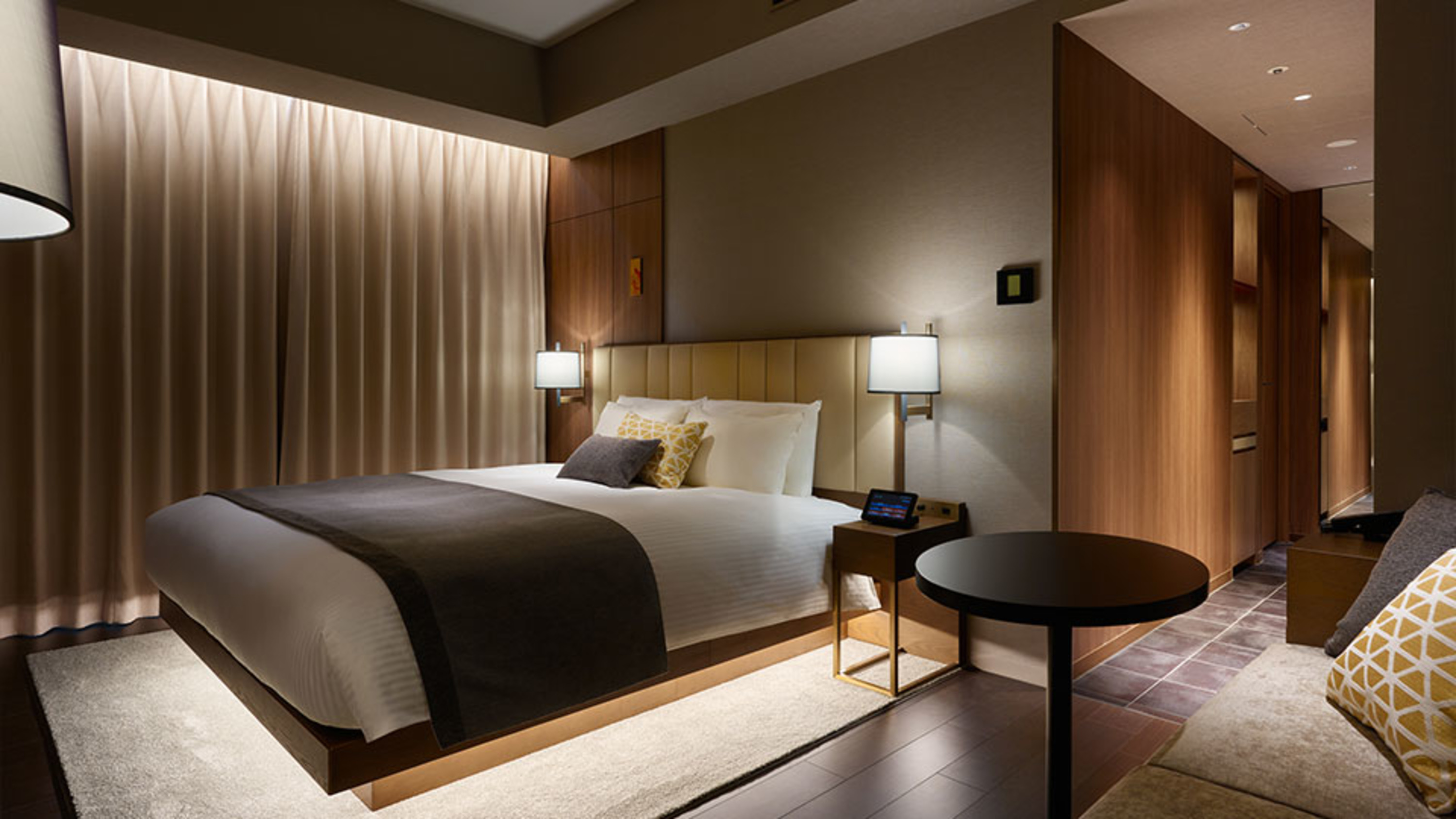 Double King Size Bed