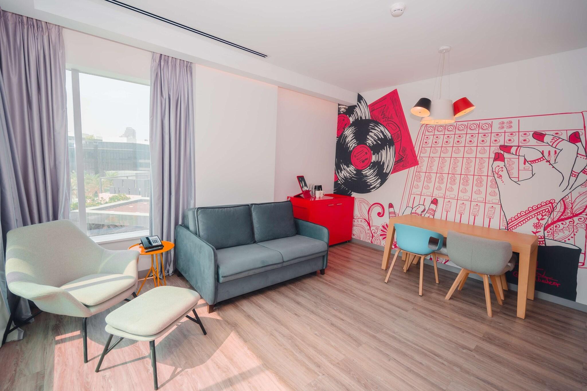 Family Room King Size Bed