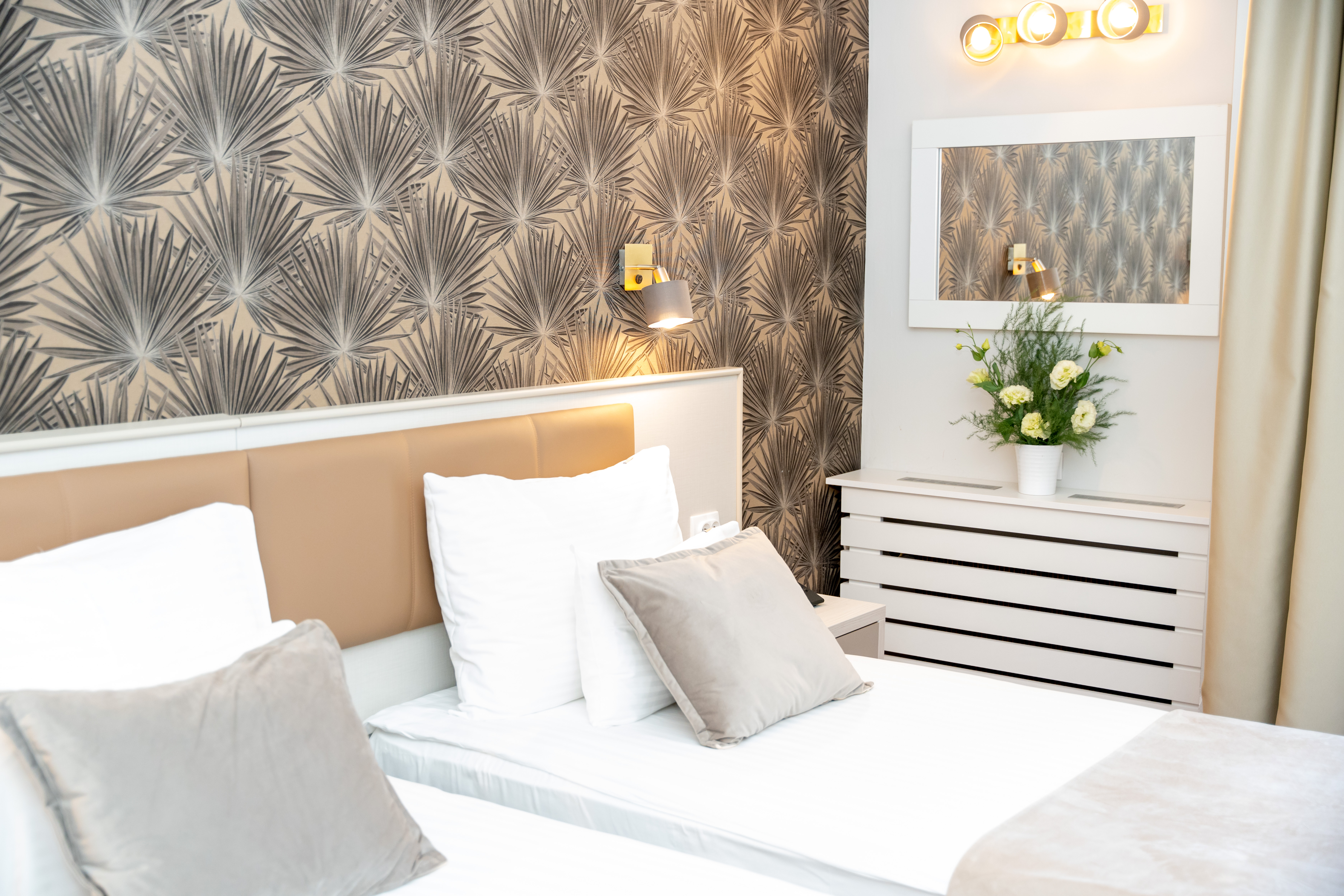 Double or Twin Standard