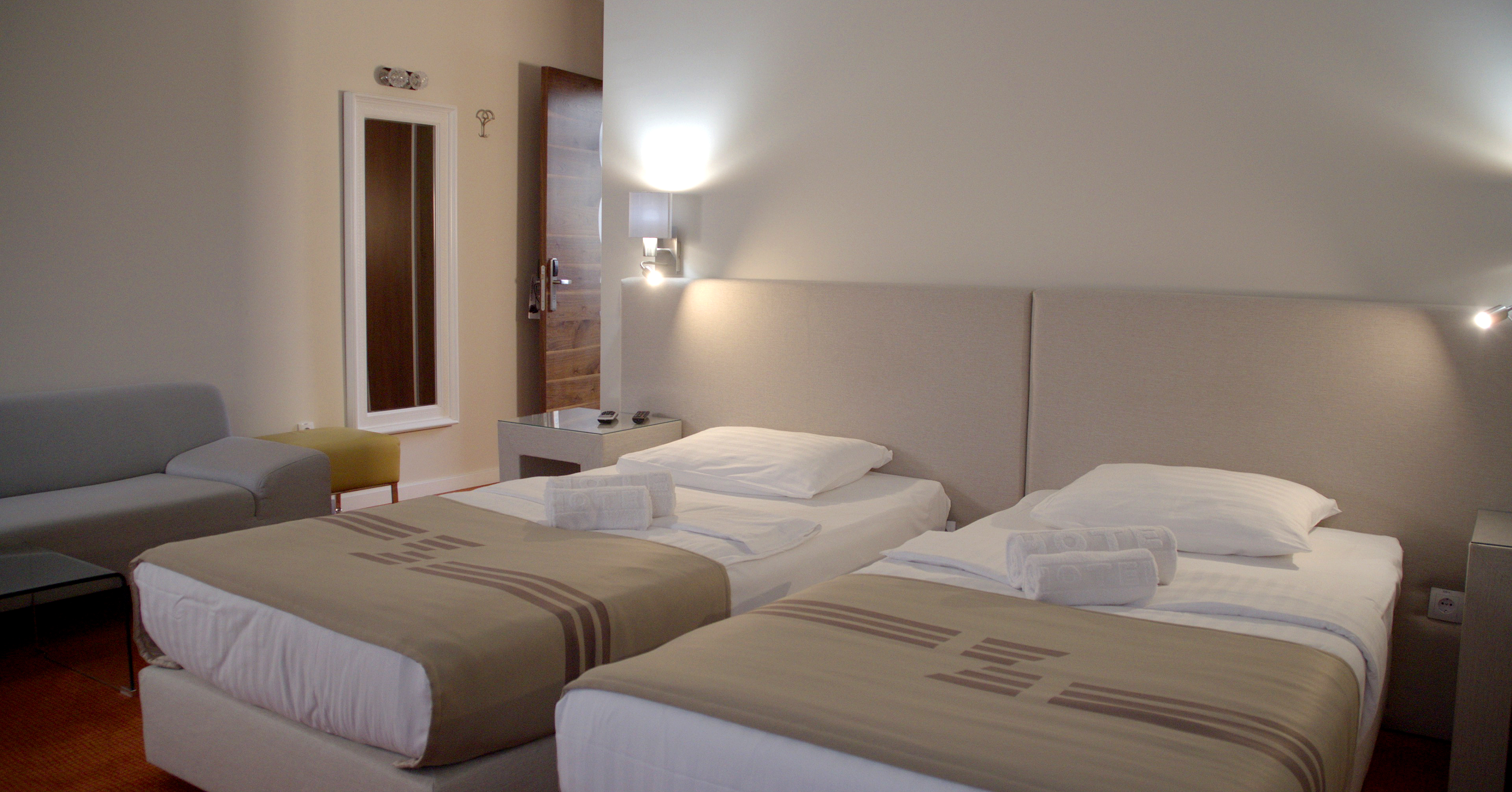 Double or Twin Deluxe