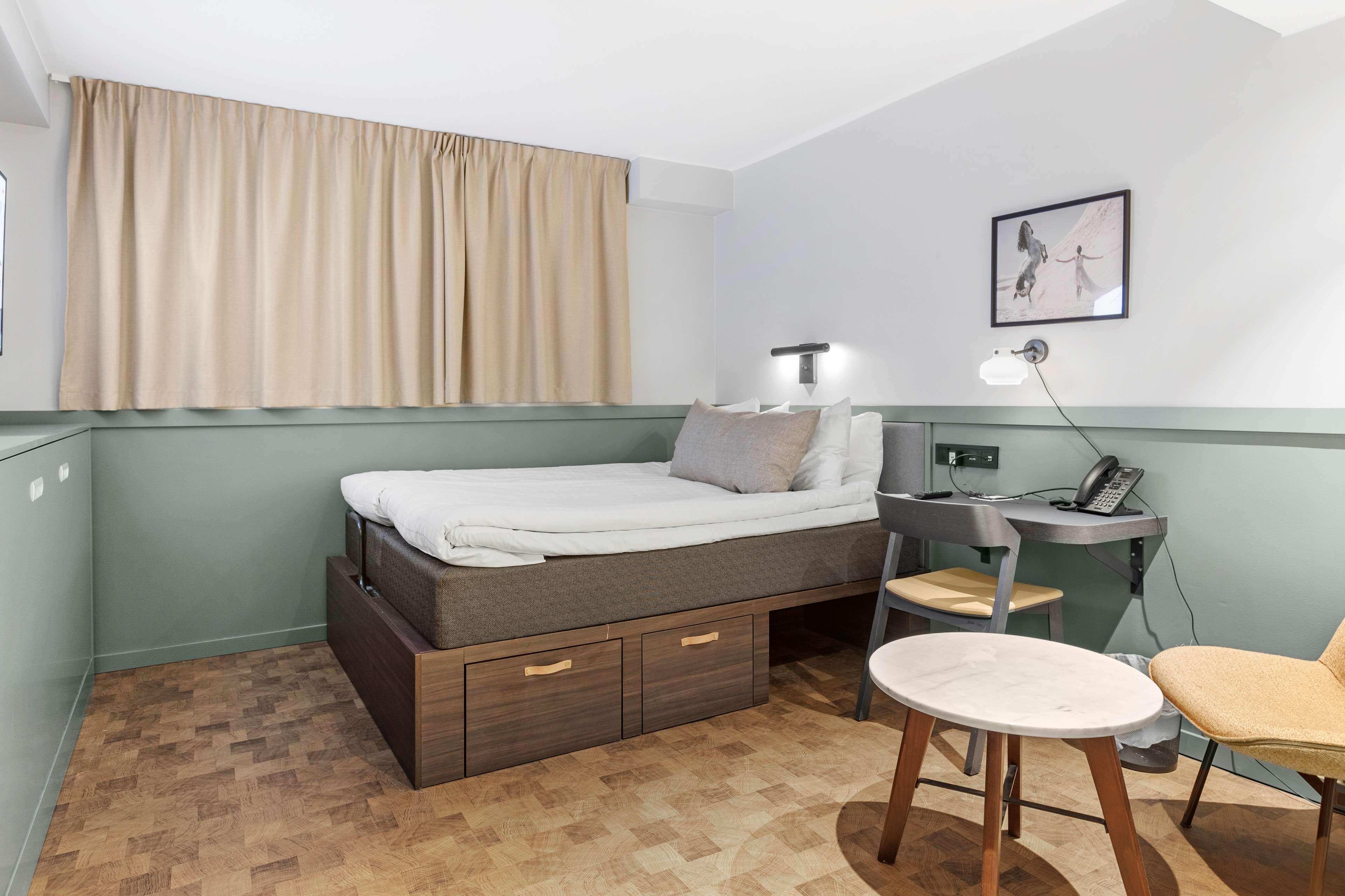 Family Room Standard