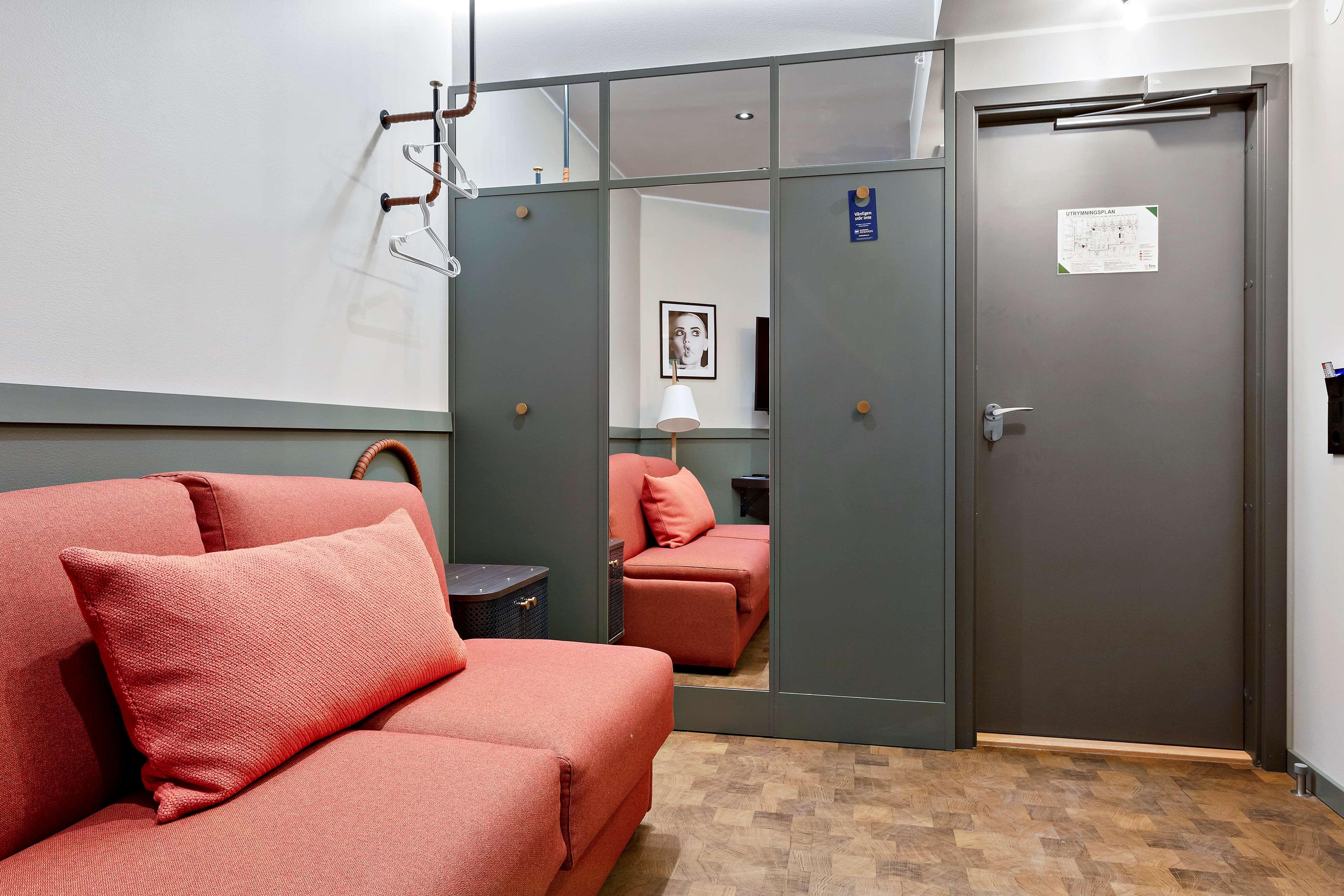 Family Room Standard