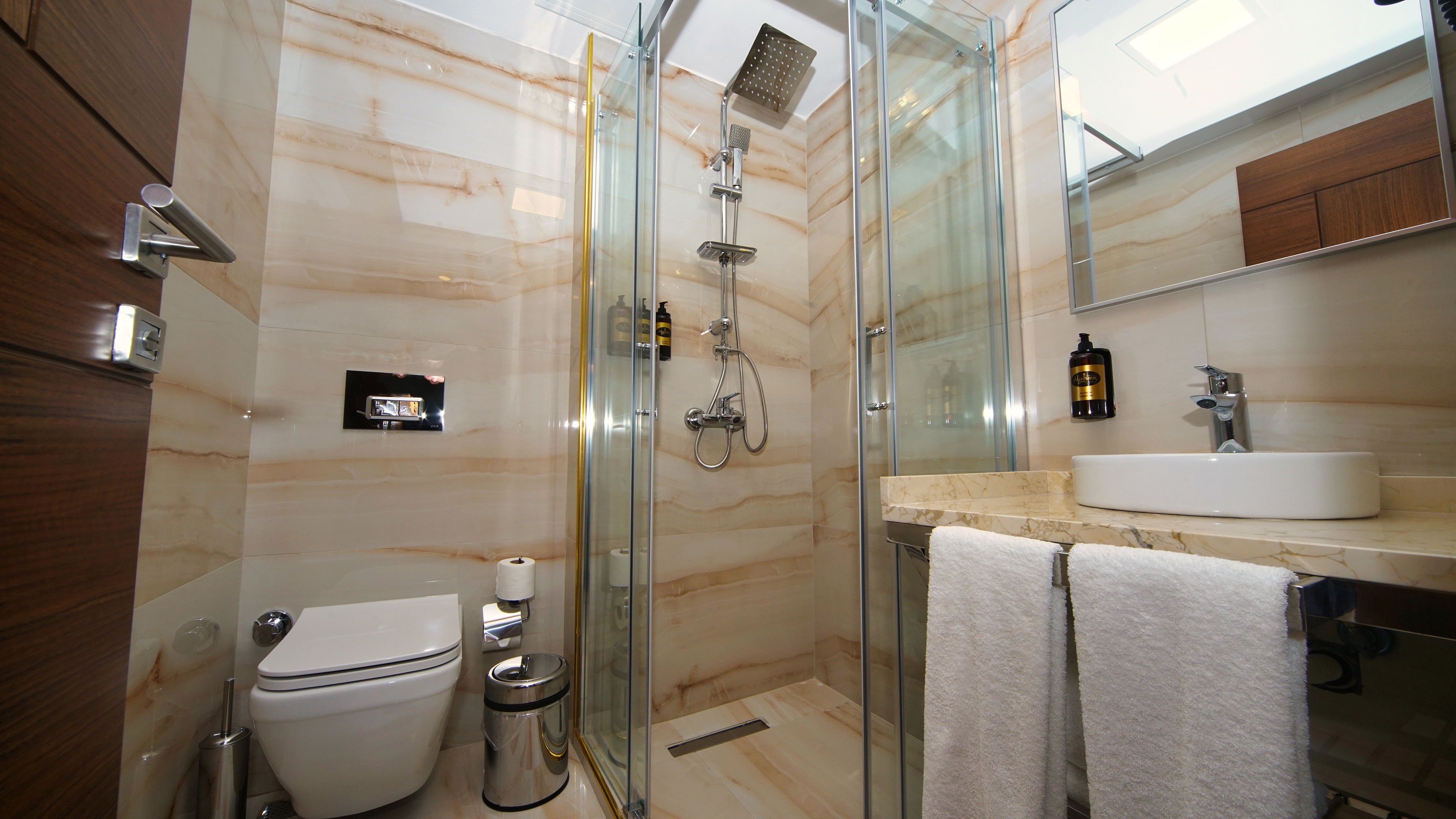 Family Room Connecting Room