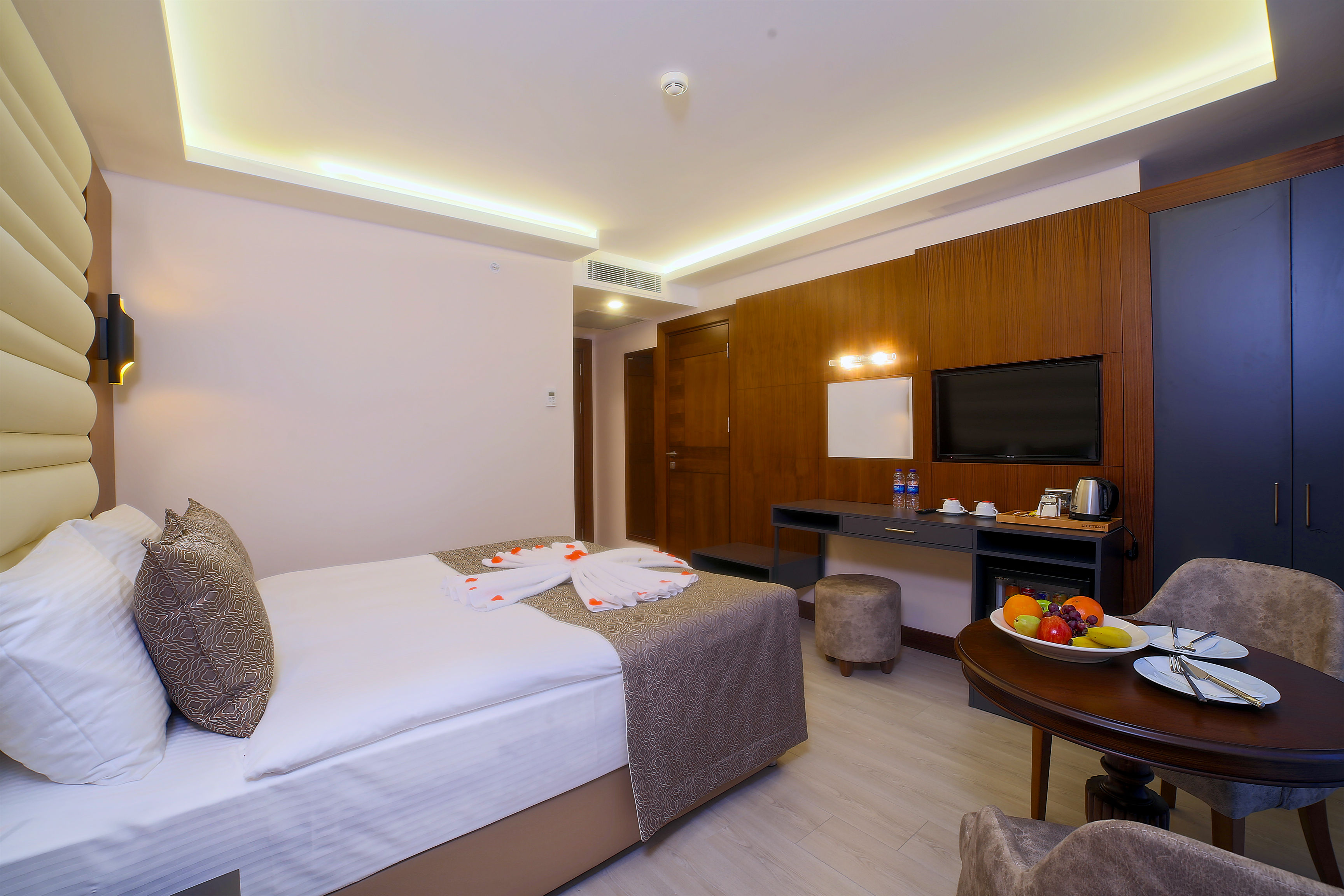 Family Room Connecting Room