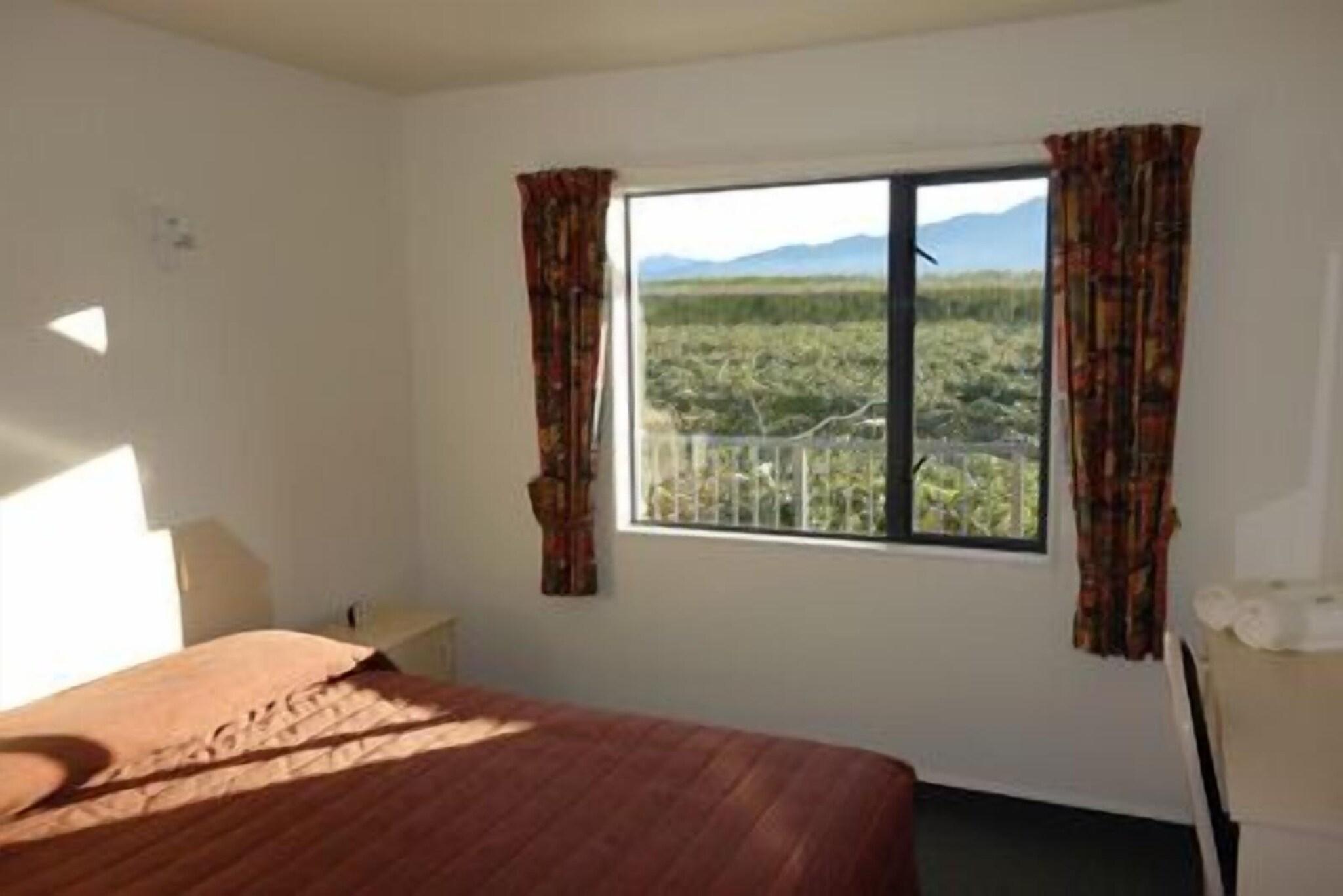 Apartment Three Beds