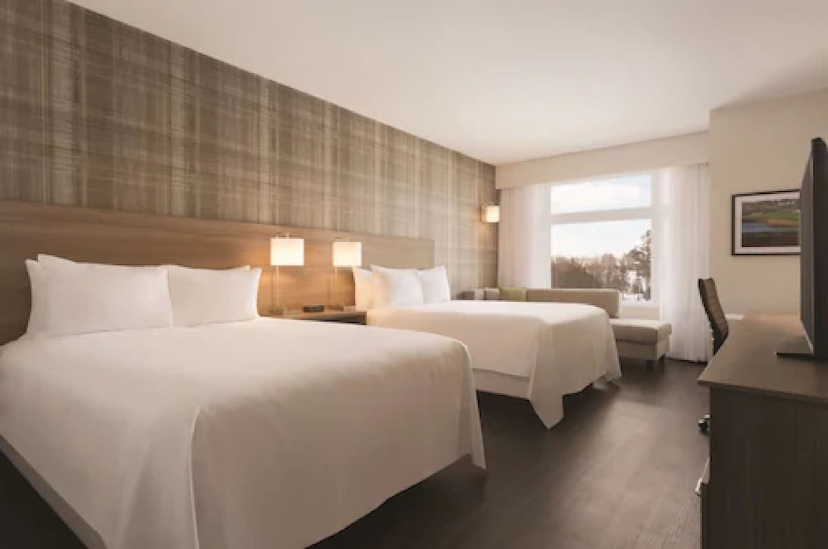 Quadruple Two Queen Beds