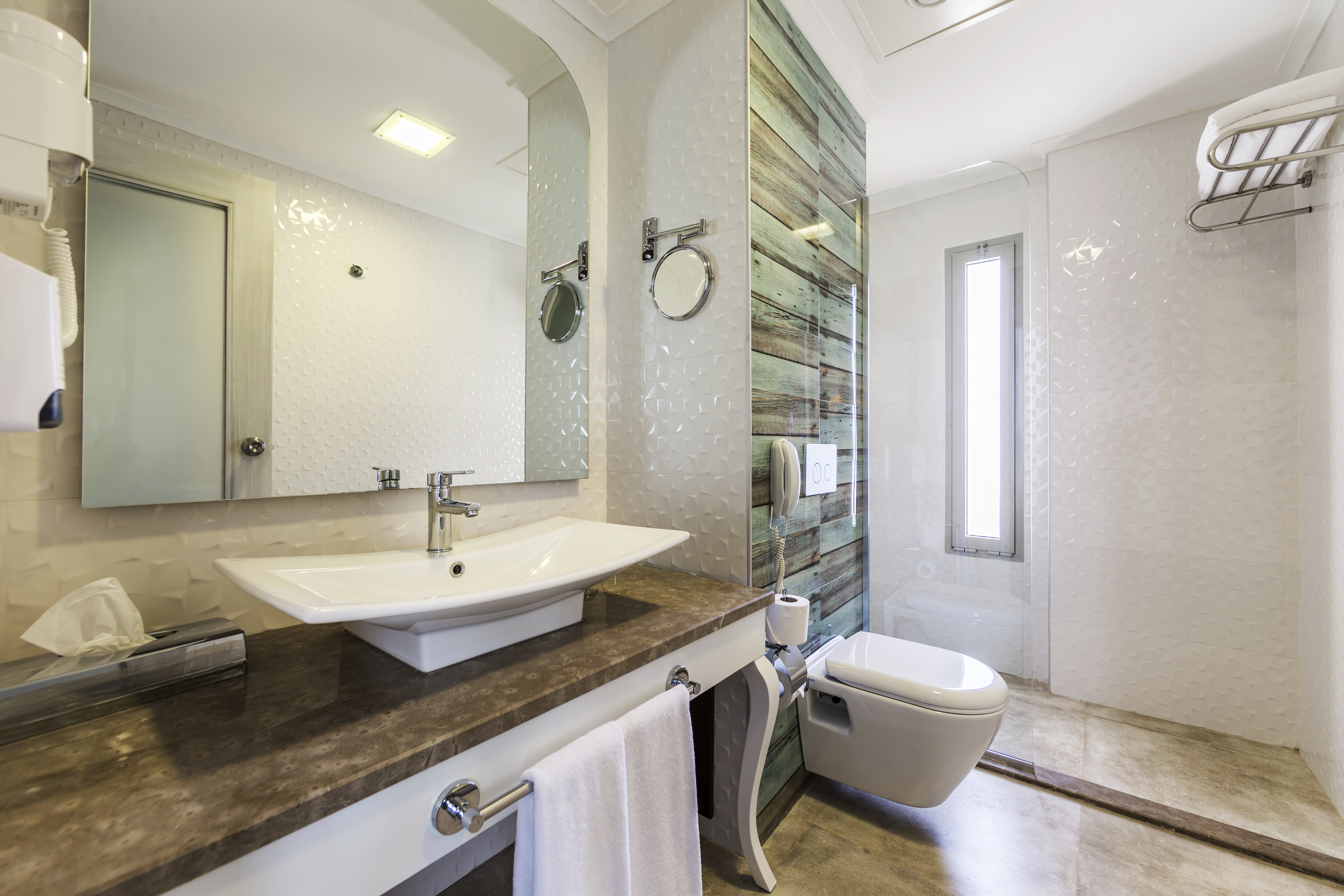 Family Room Lagoon View