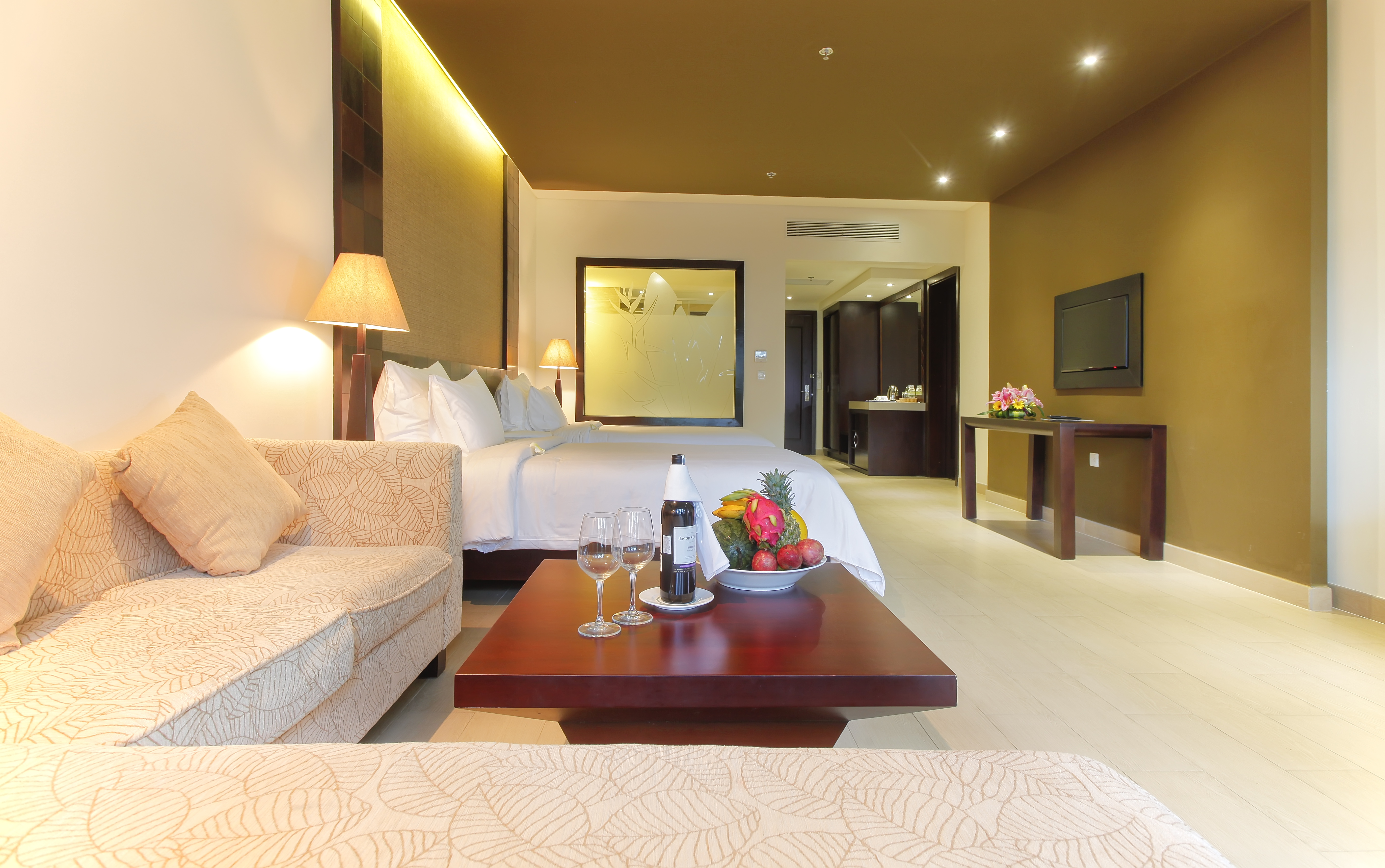 Twin Deluxe Garden View