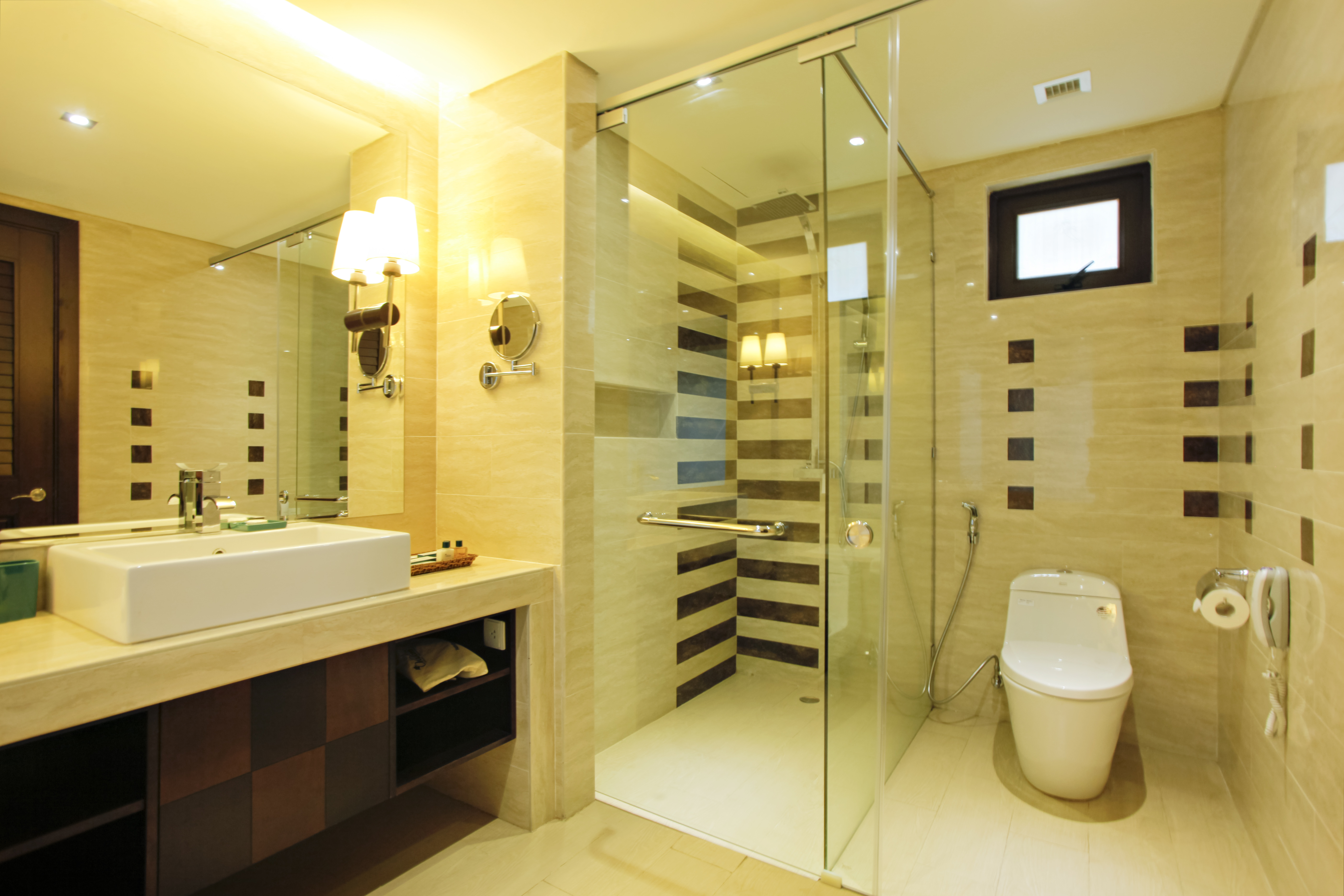 Twin Deluxe Garden View