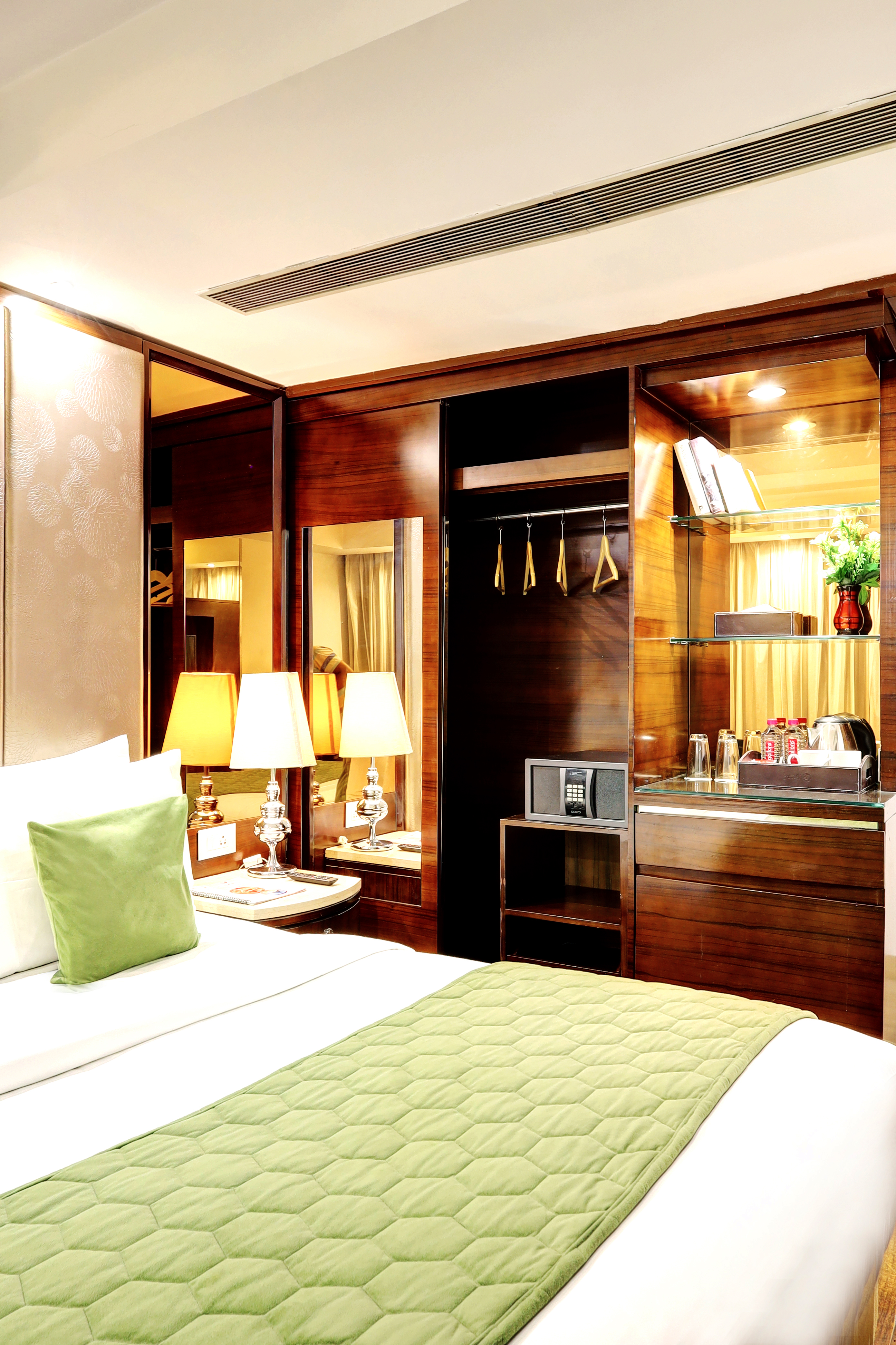 Double or Twin Standard