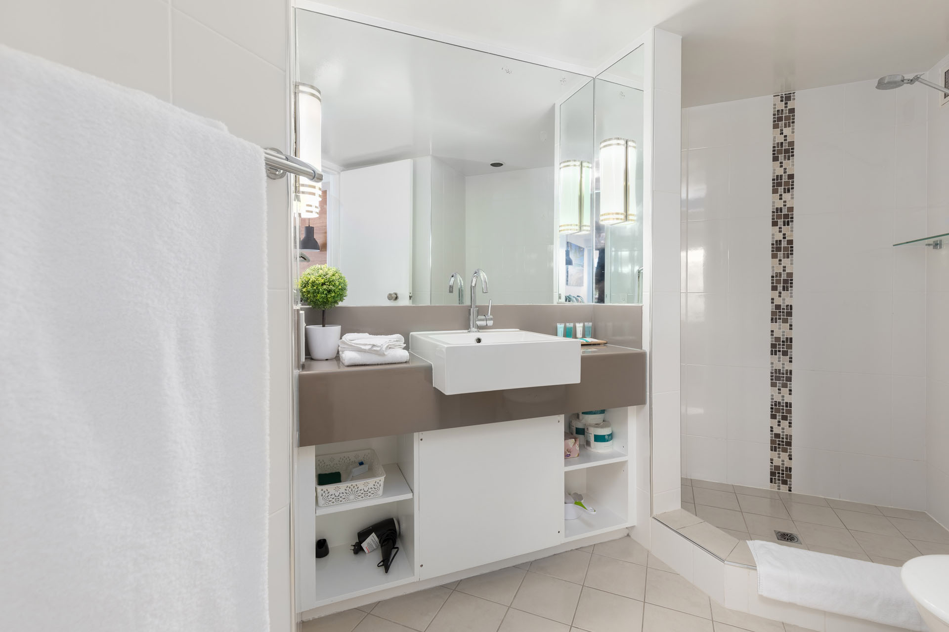 Studio Deluxe with Balcony