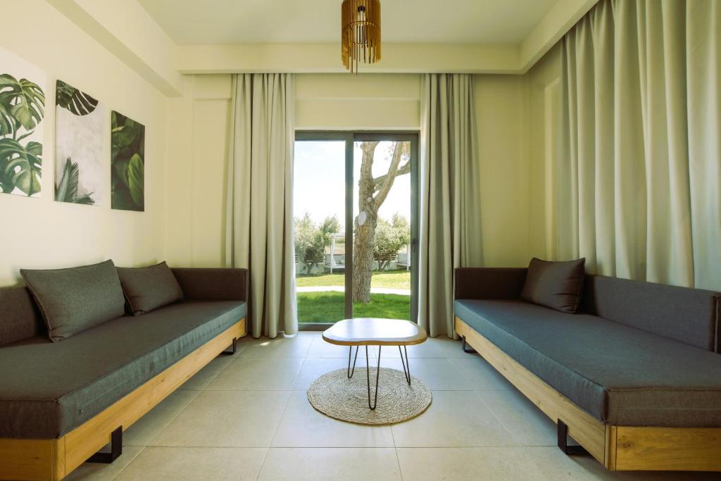 Suite with Private Pool