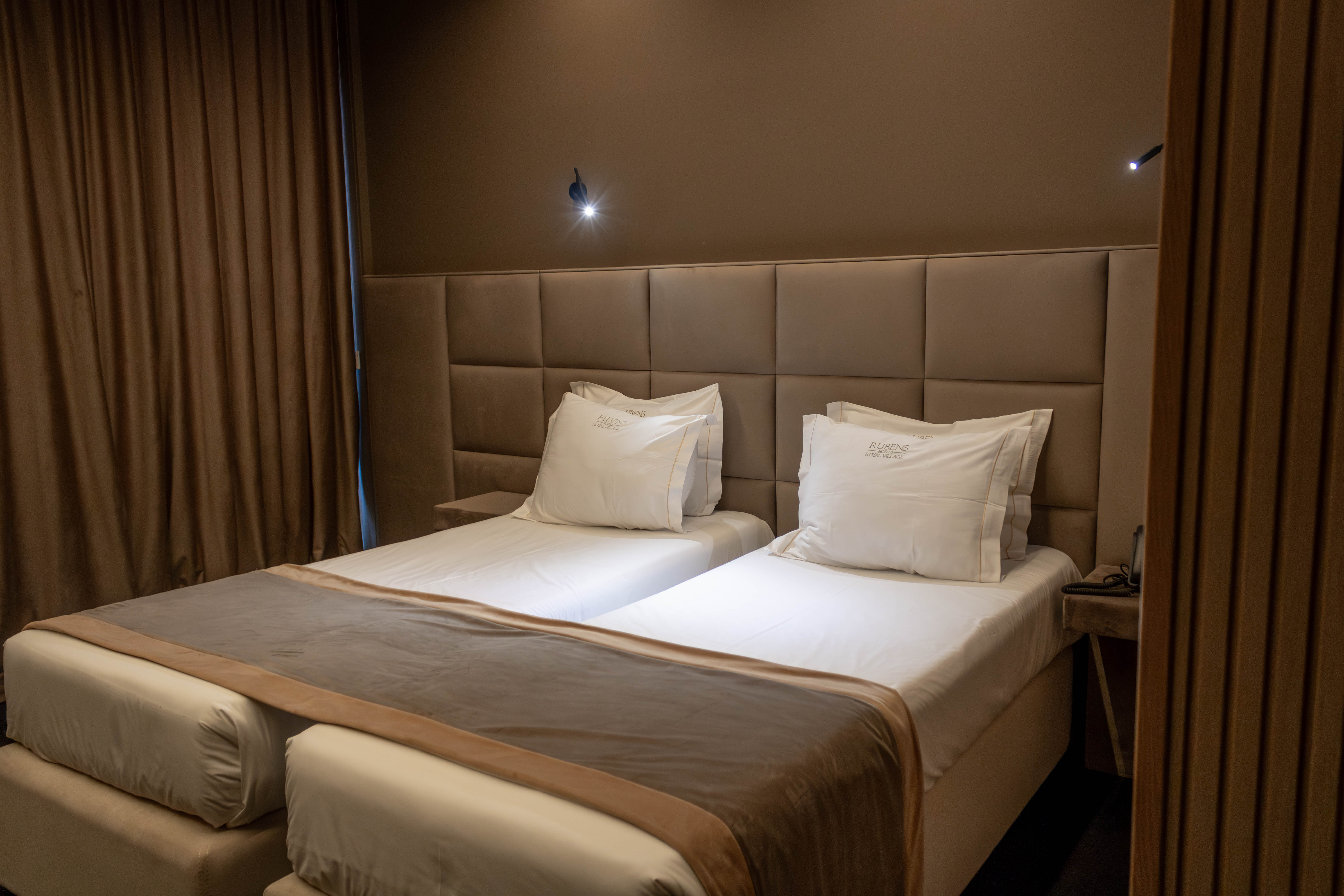 Double or Twin Superior