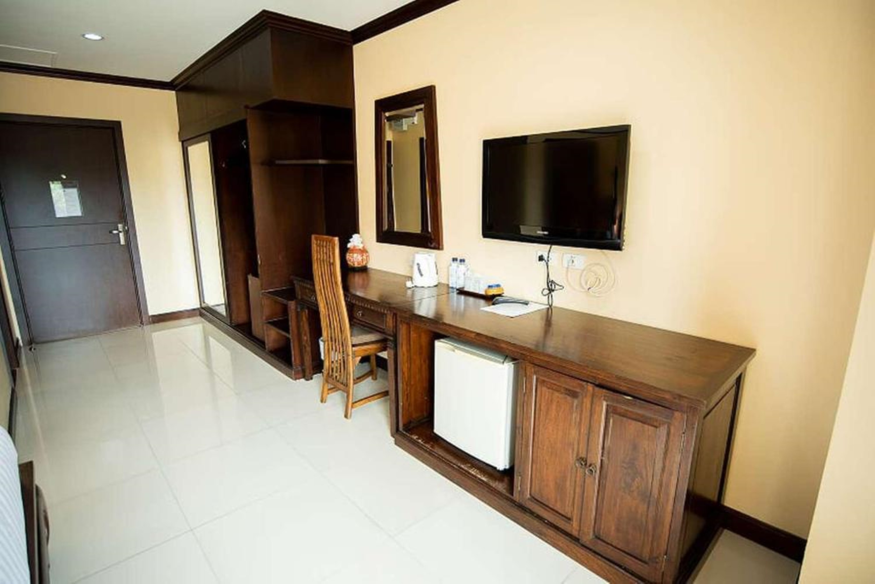 Double King Size Bed