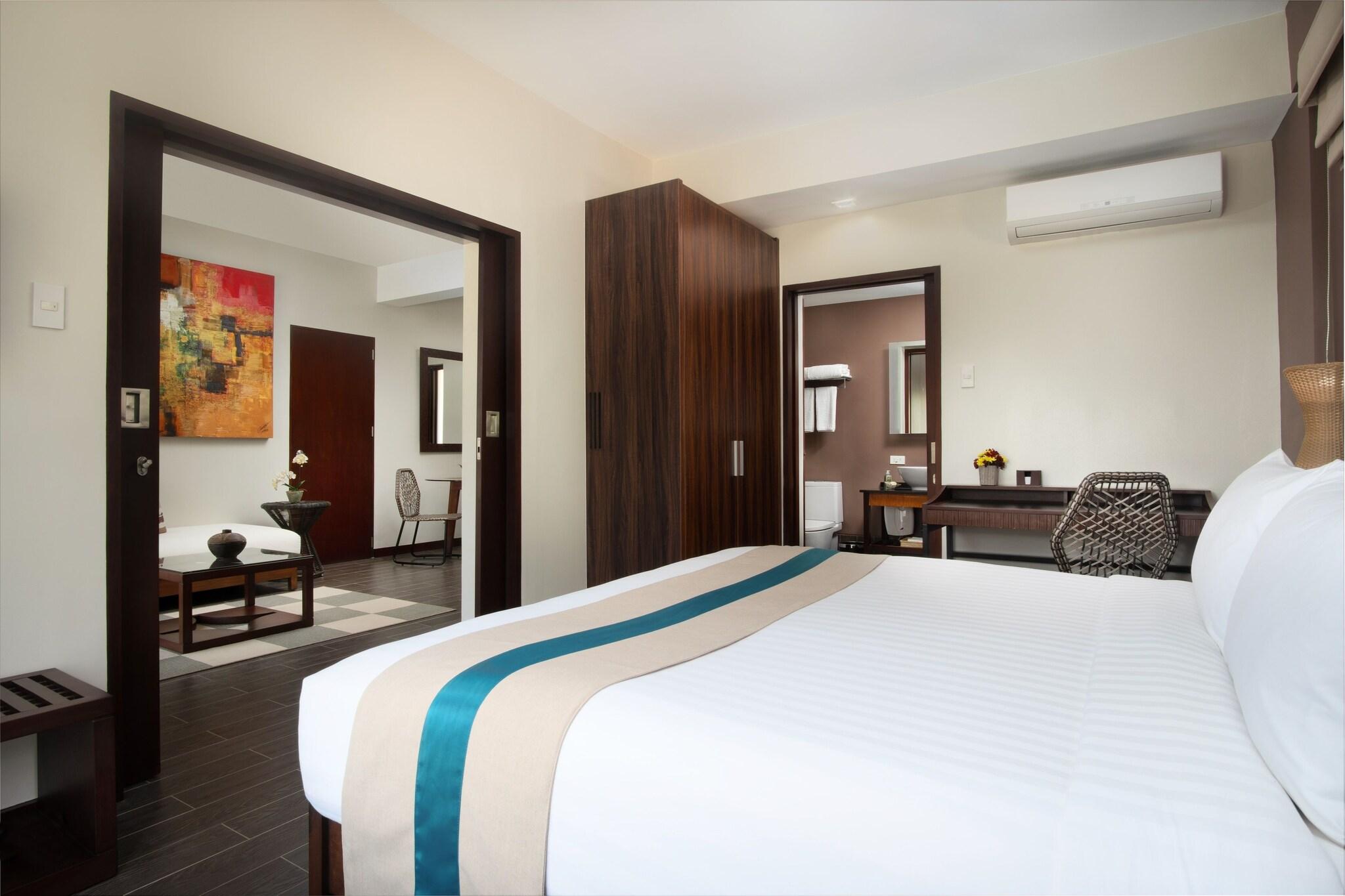 Suite Premier King Bed