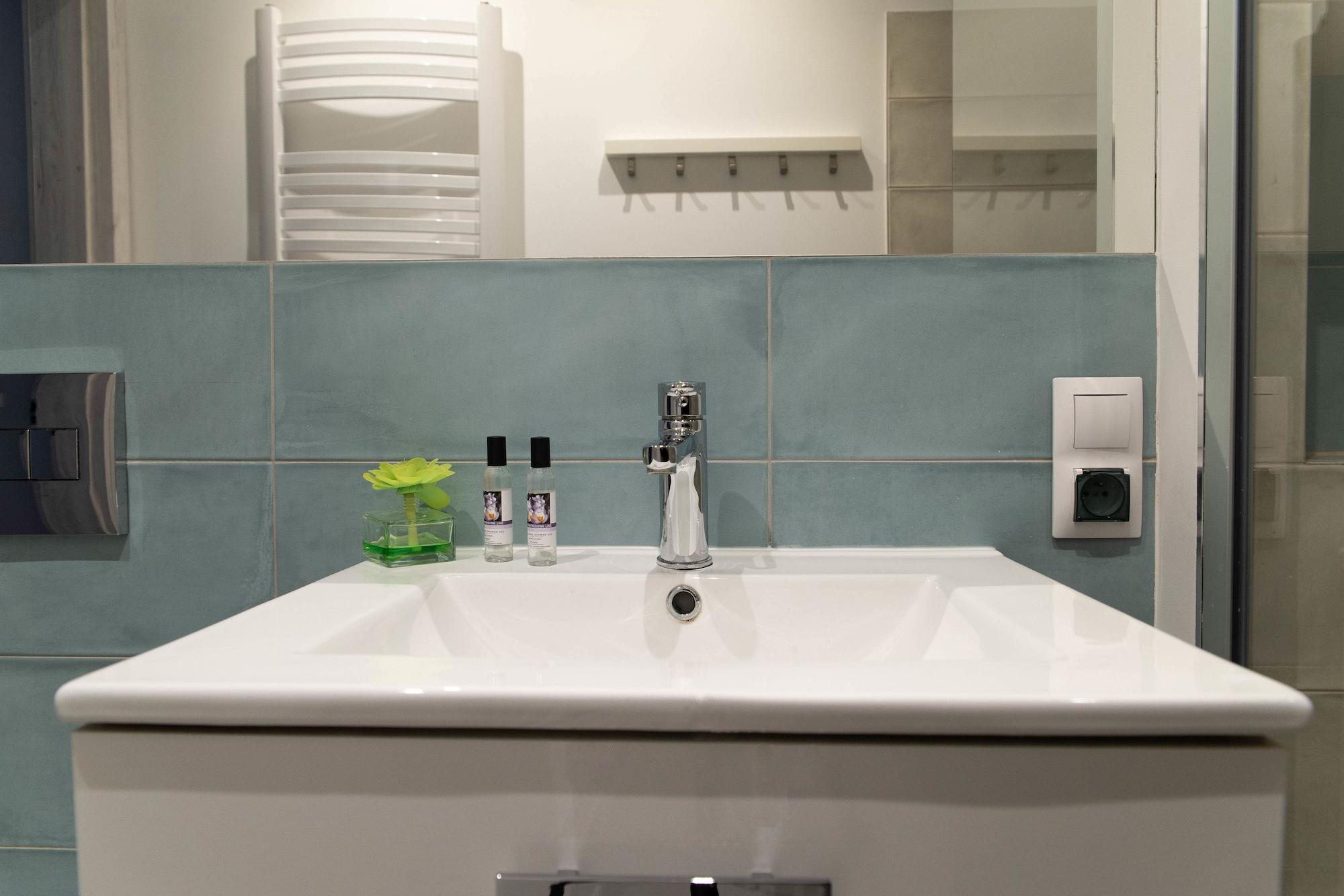 Studio with Kitchenette