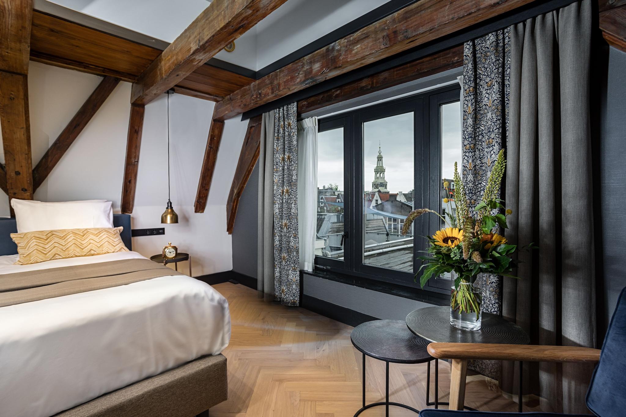 Double Deluxe City View