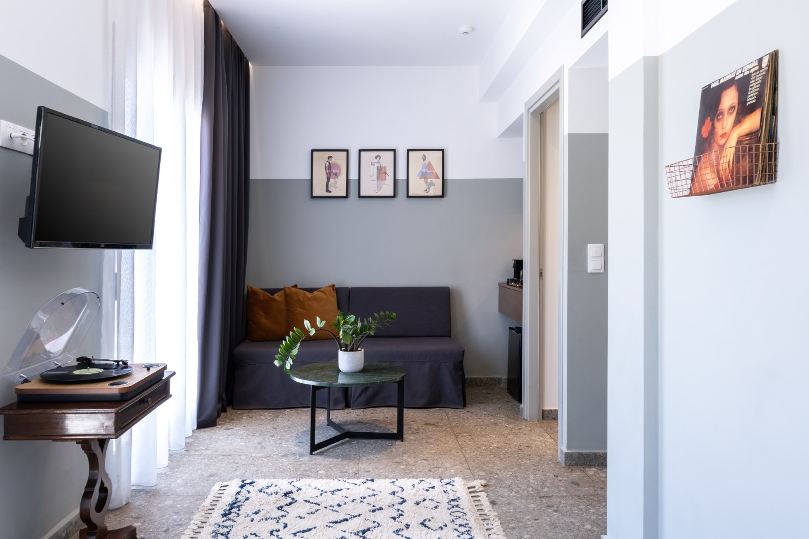 Suite One Bedroom with Terrace