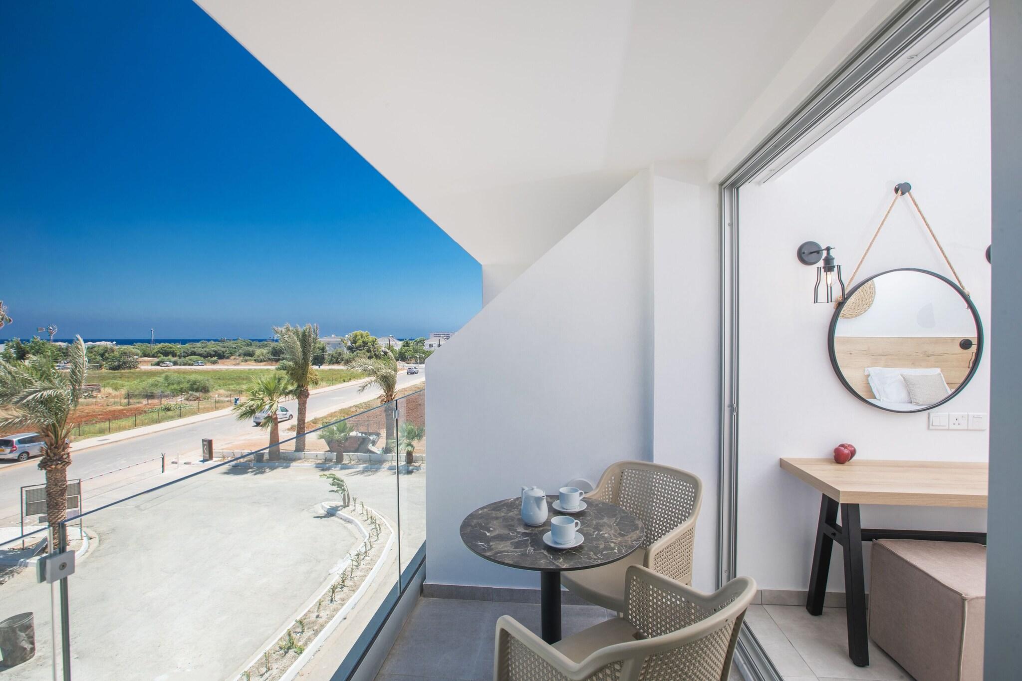 Family Room Queen Size Bed