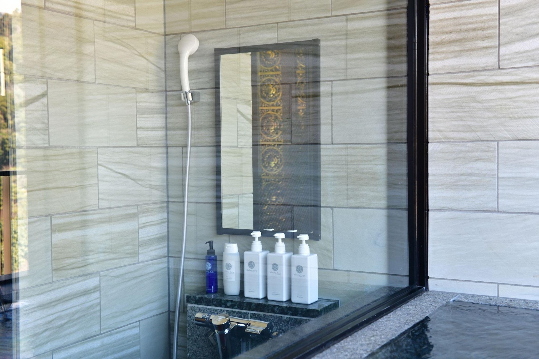 Room Deluxe Mountain View