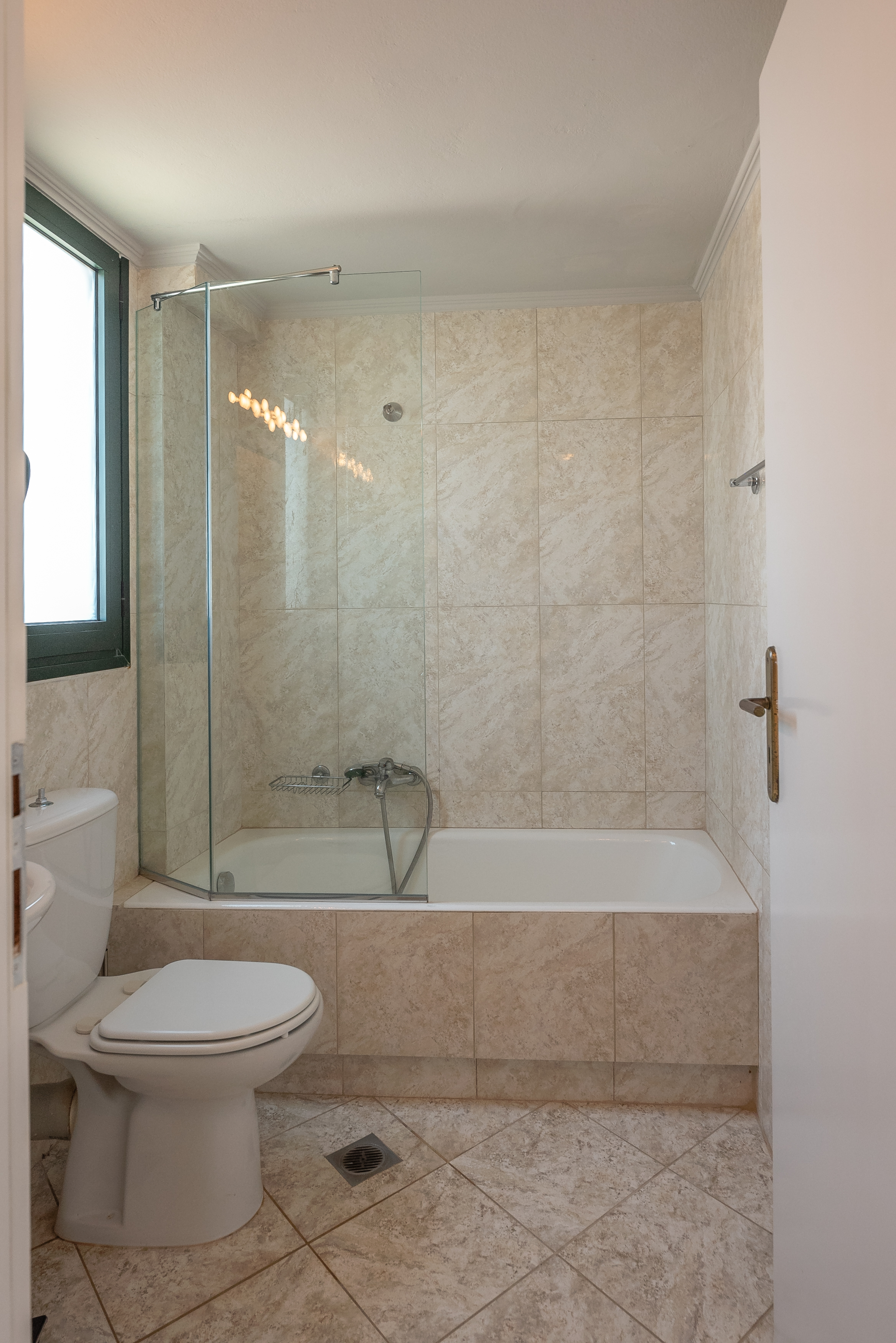 Double One Bedroom One Bathroom