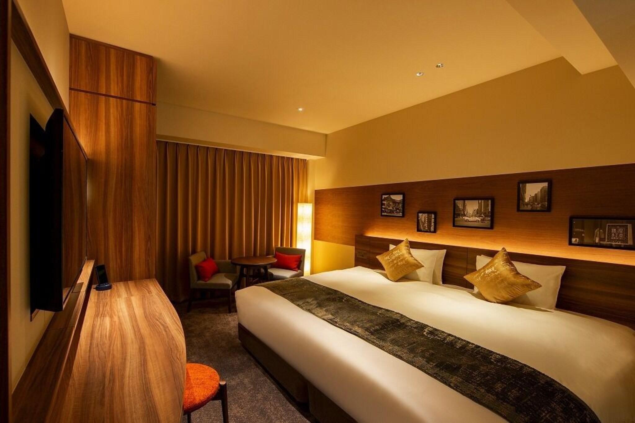 Double Premier King Bed