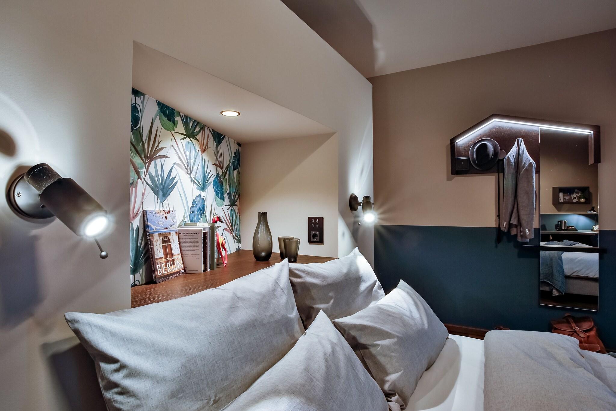 Double Queen Size Bed