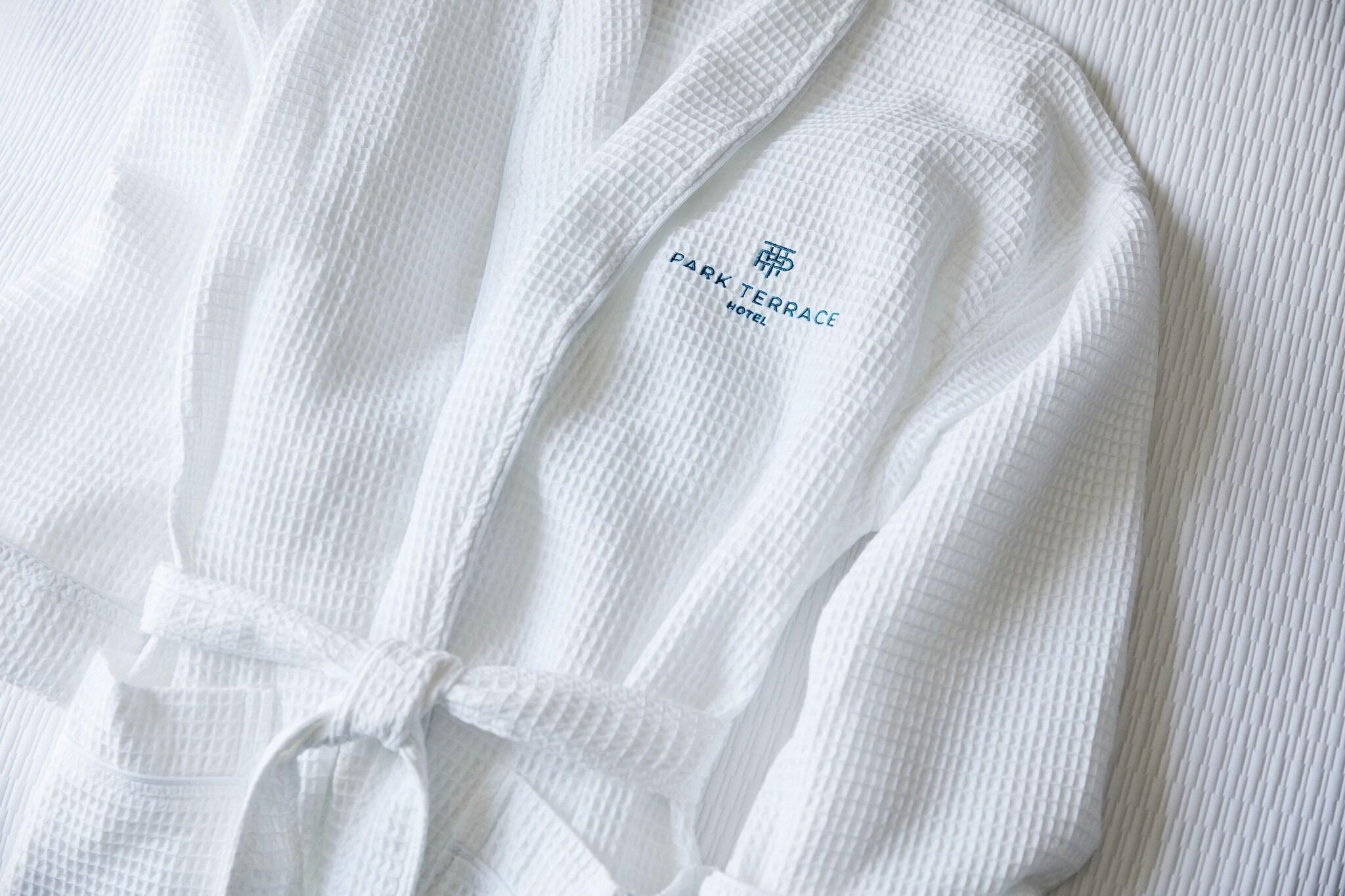 Double Premier Queen Bed