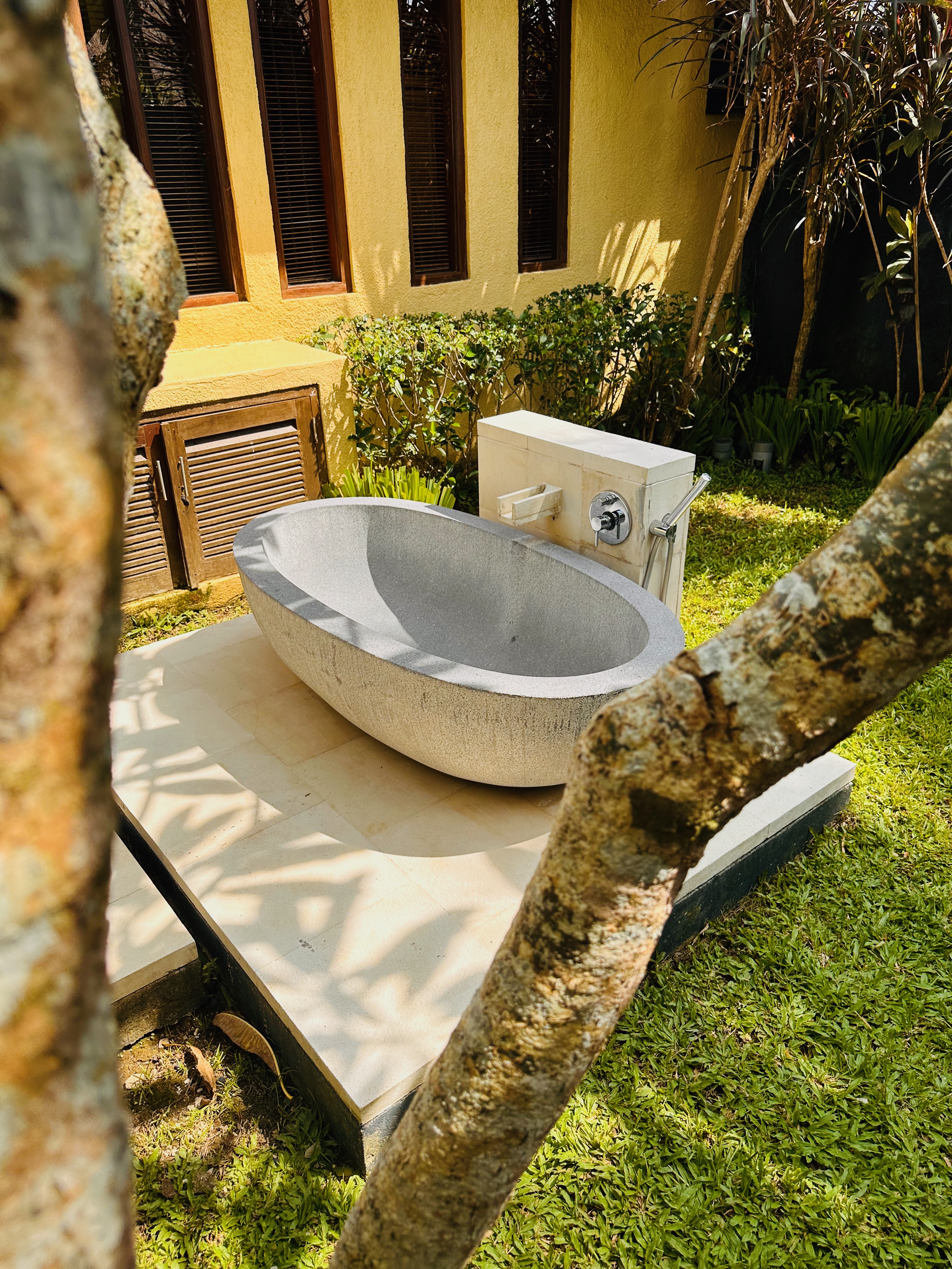 Double Deluxe King Bed