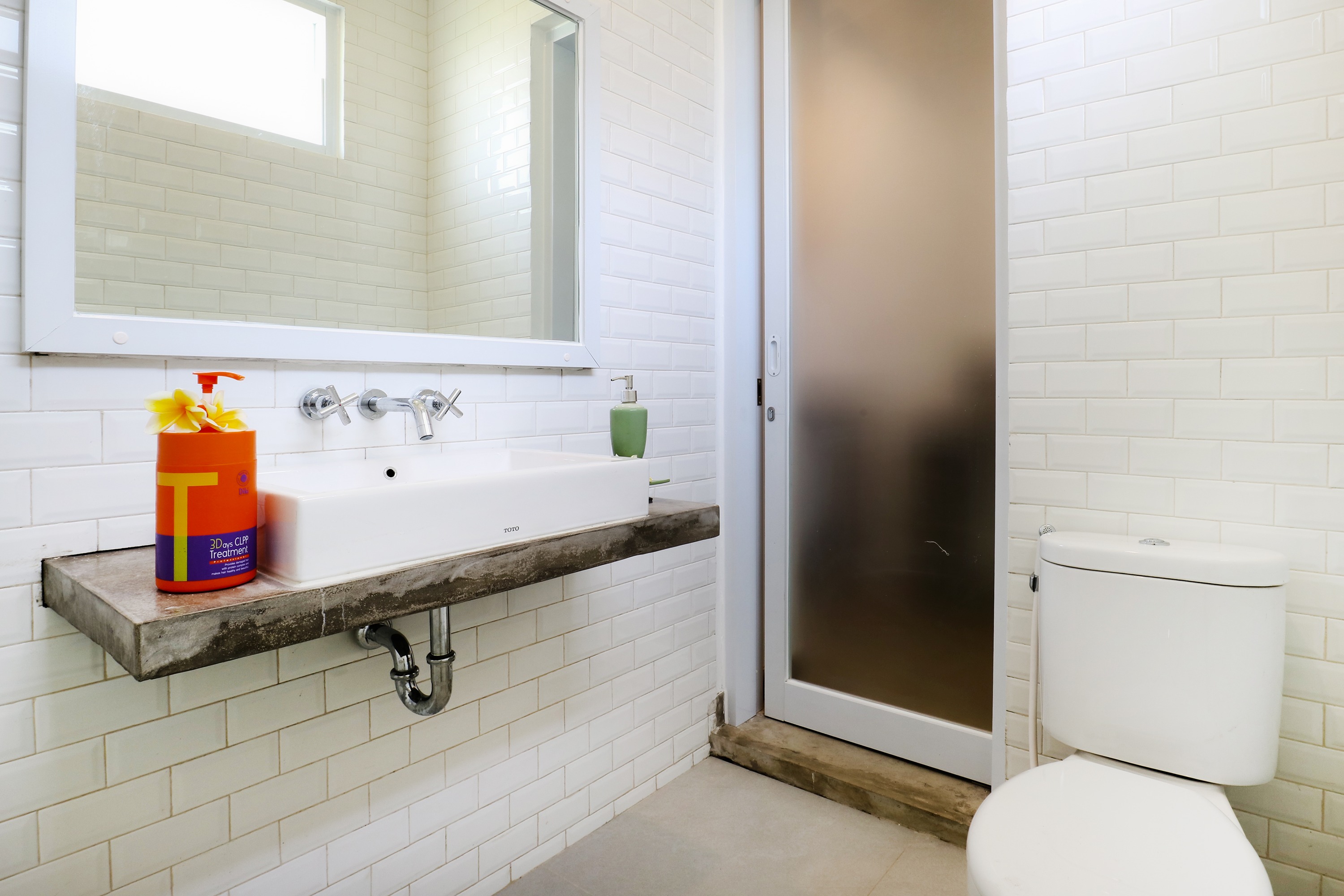 Bed in Dormitory Female Room