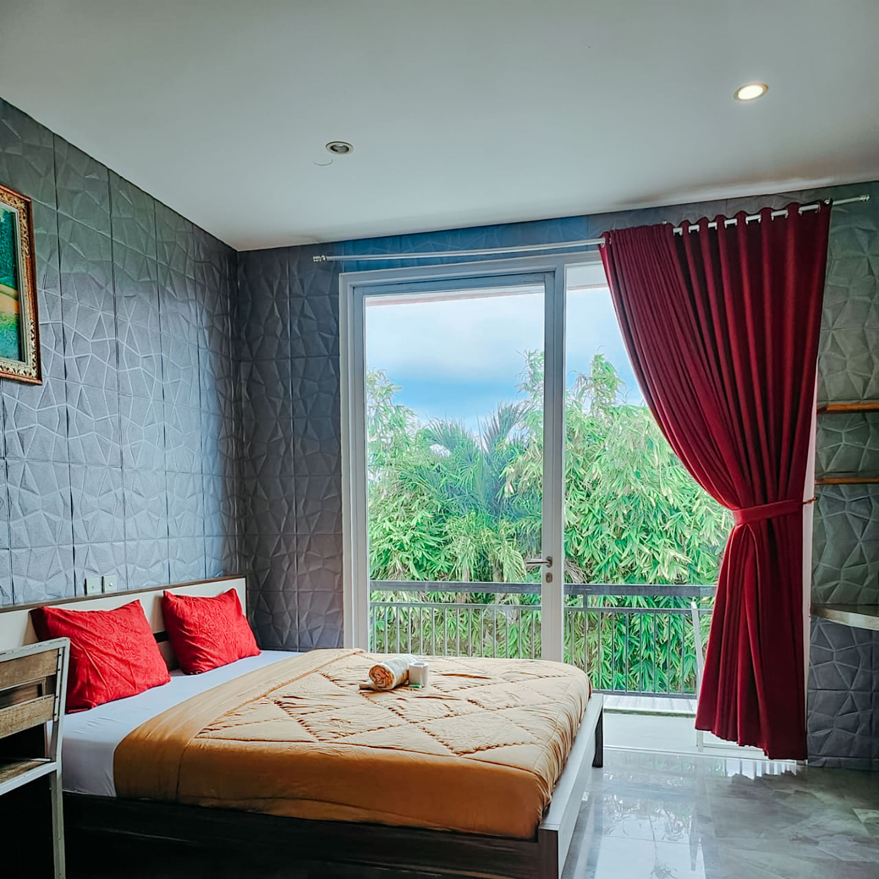 Double Deluxe with Kitchenette