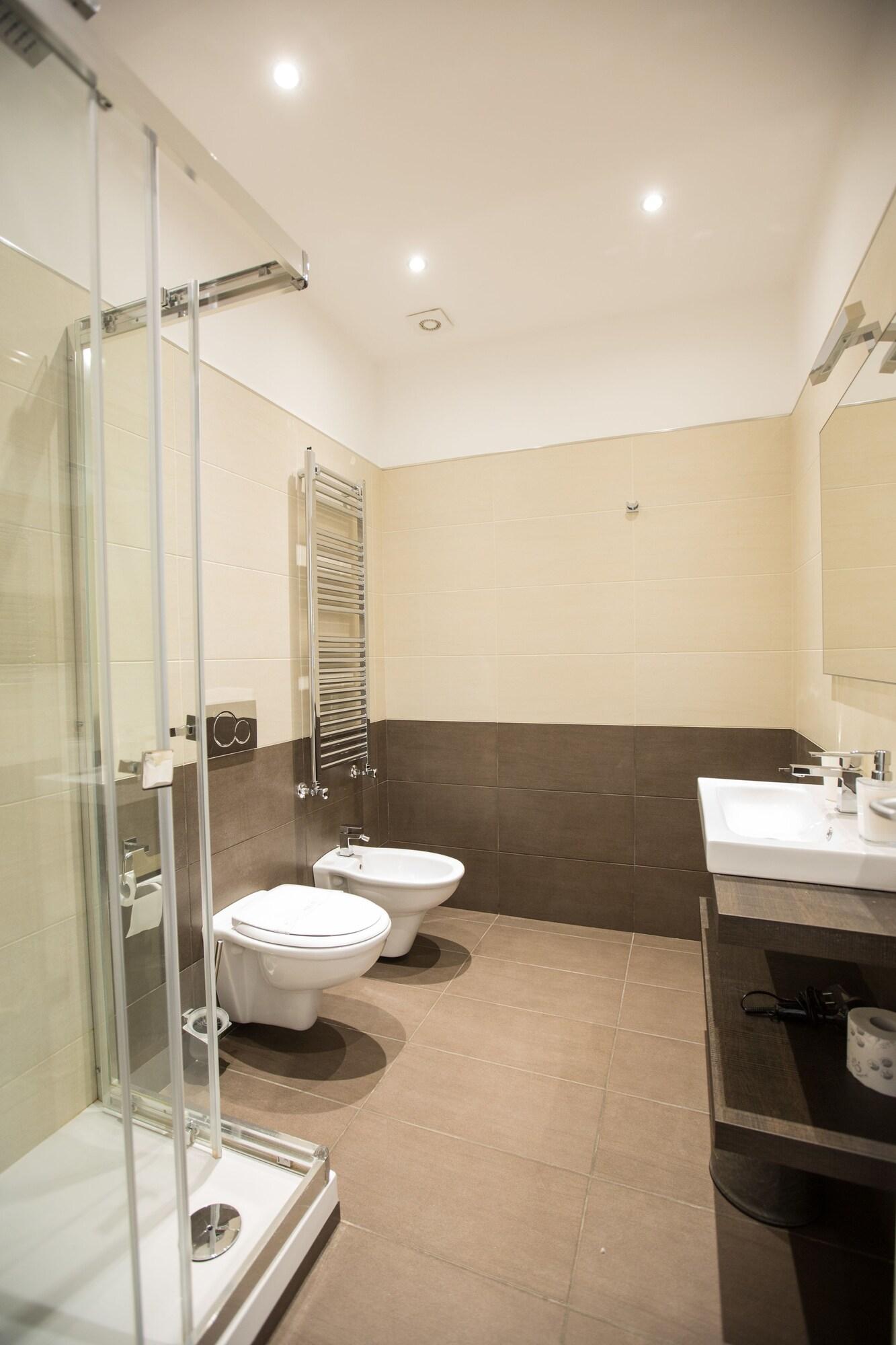 Quadruple Two Queen Beds