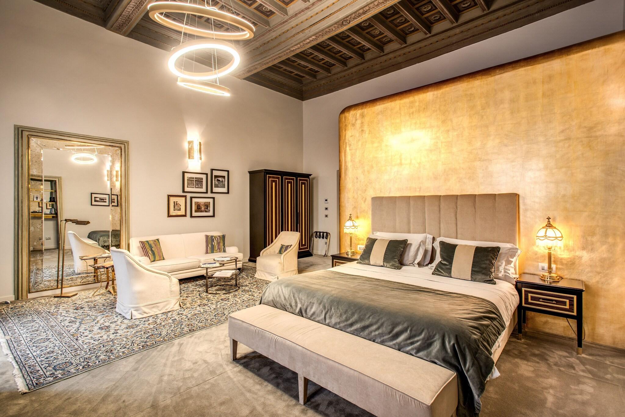 Suite Deluxe King Bed