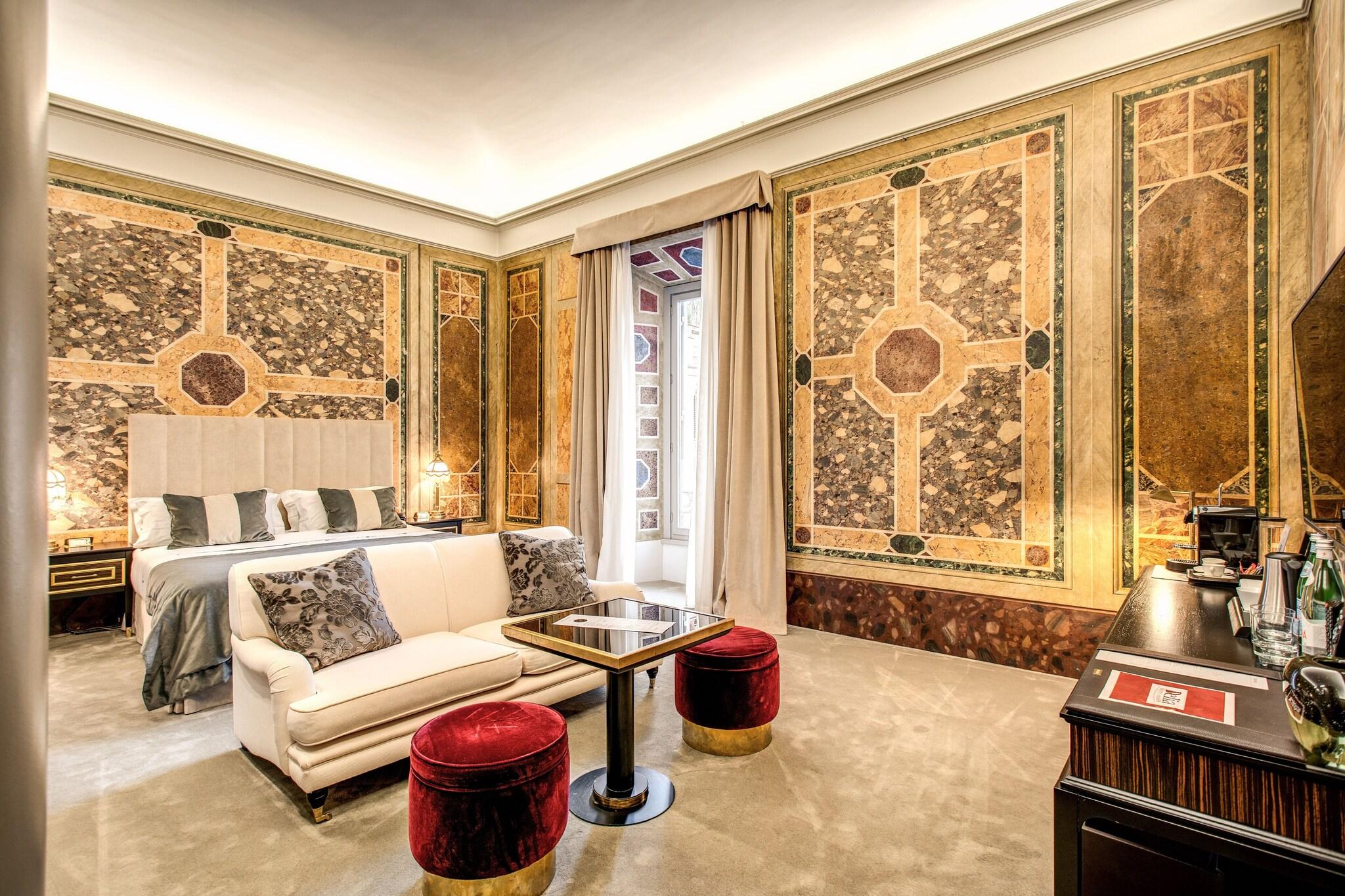 Suite Deluxe King Bed