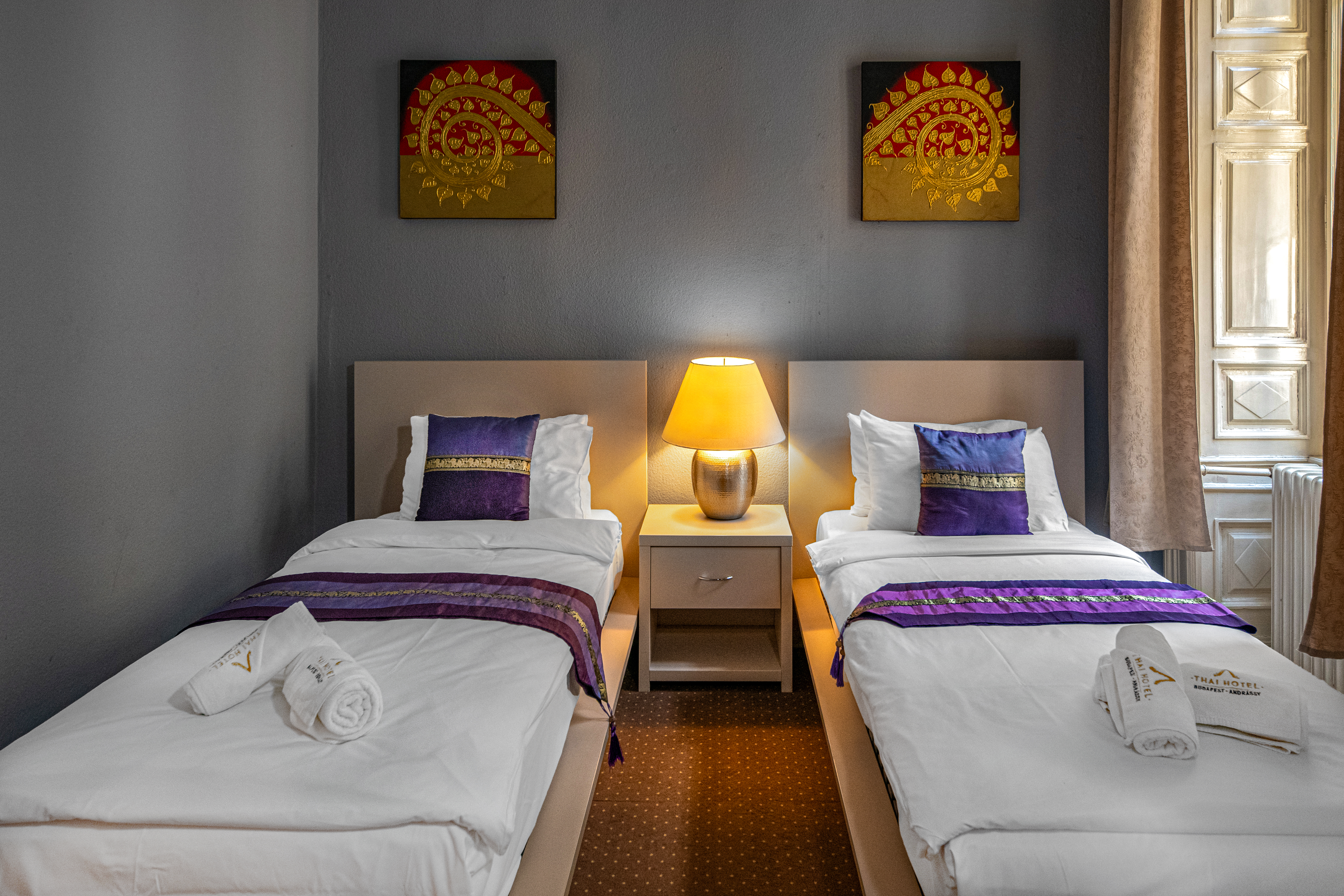 Double or Twin Standard