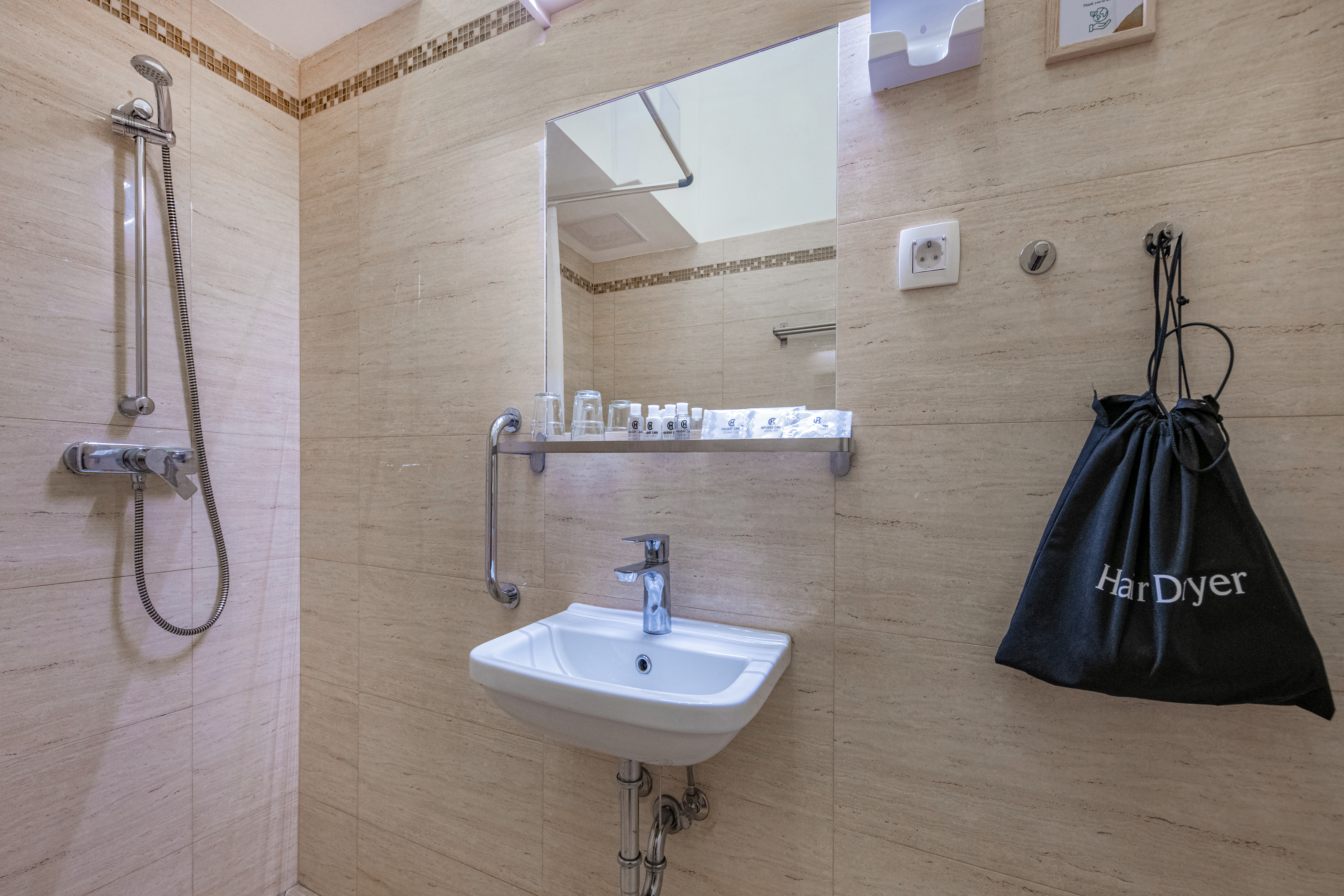 Double or Twin Standard