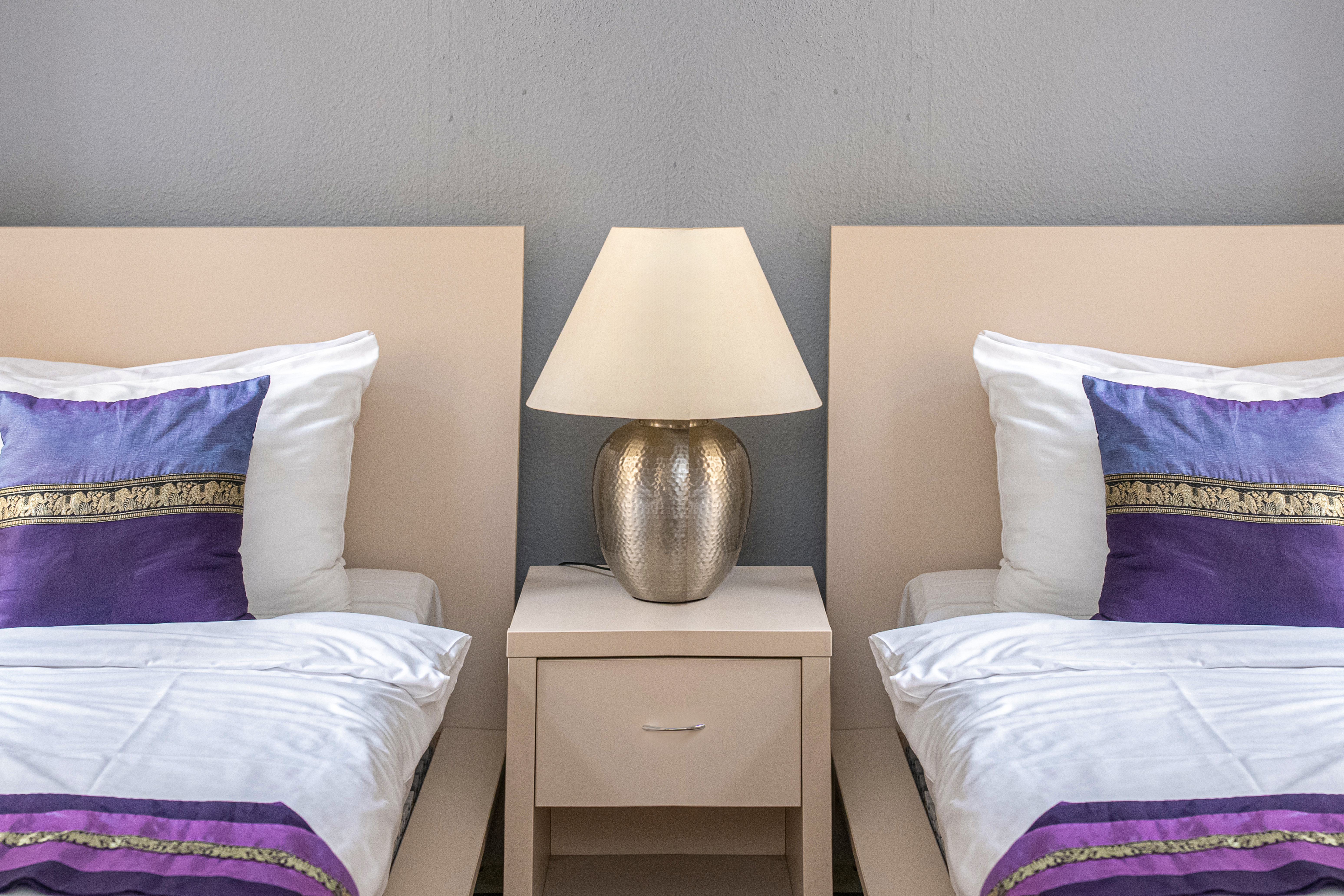 Double or Twin Standard