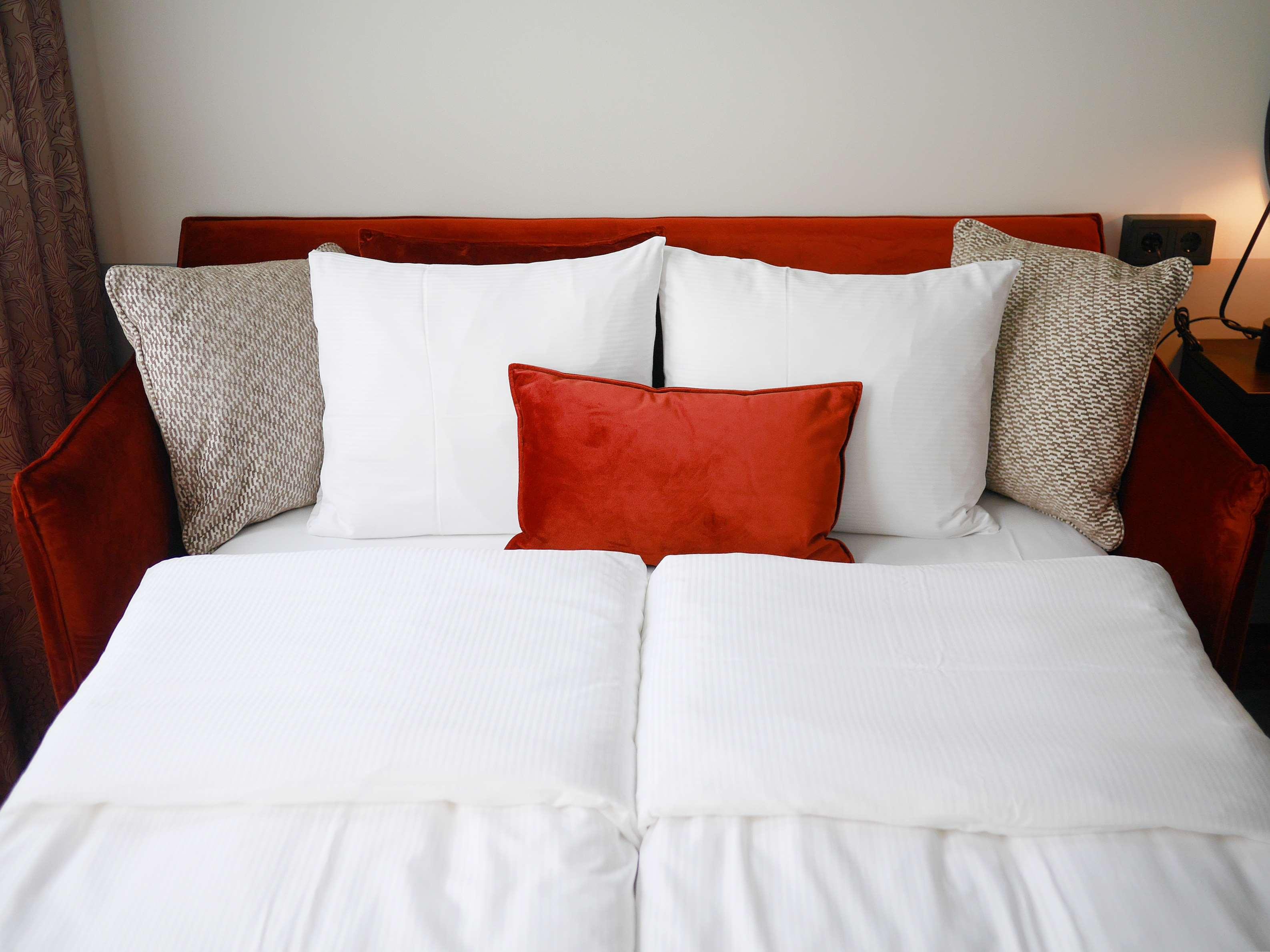 Family Room Capacity 4