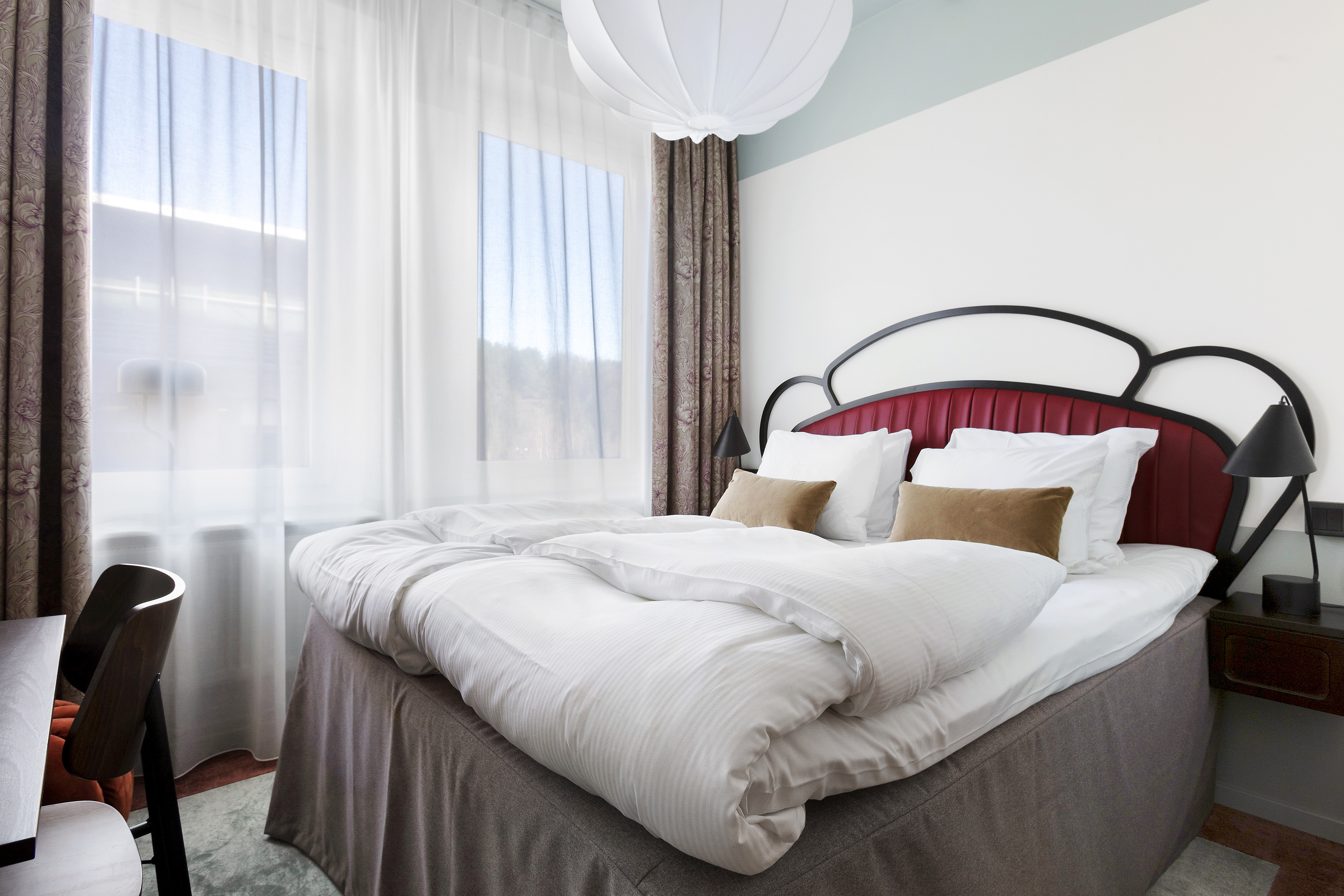 Double Single Queen Size Bed