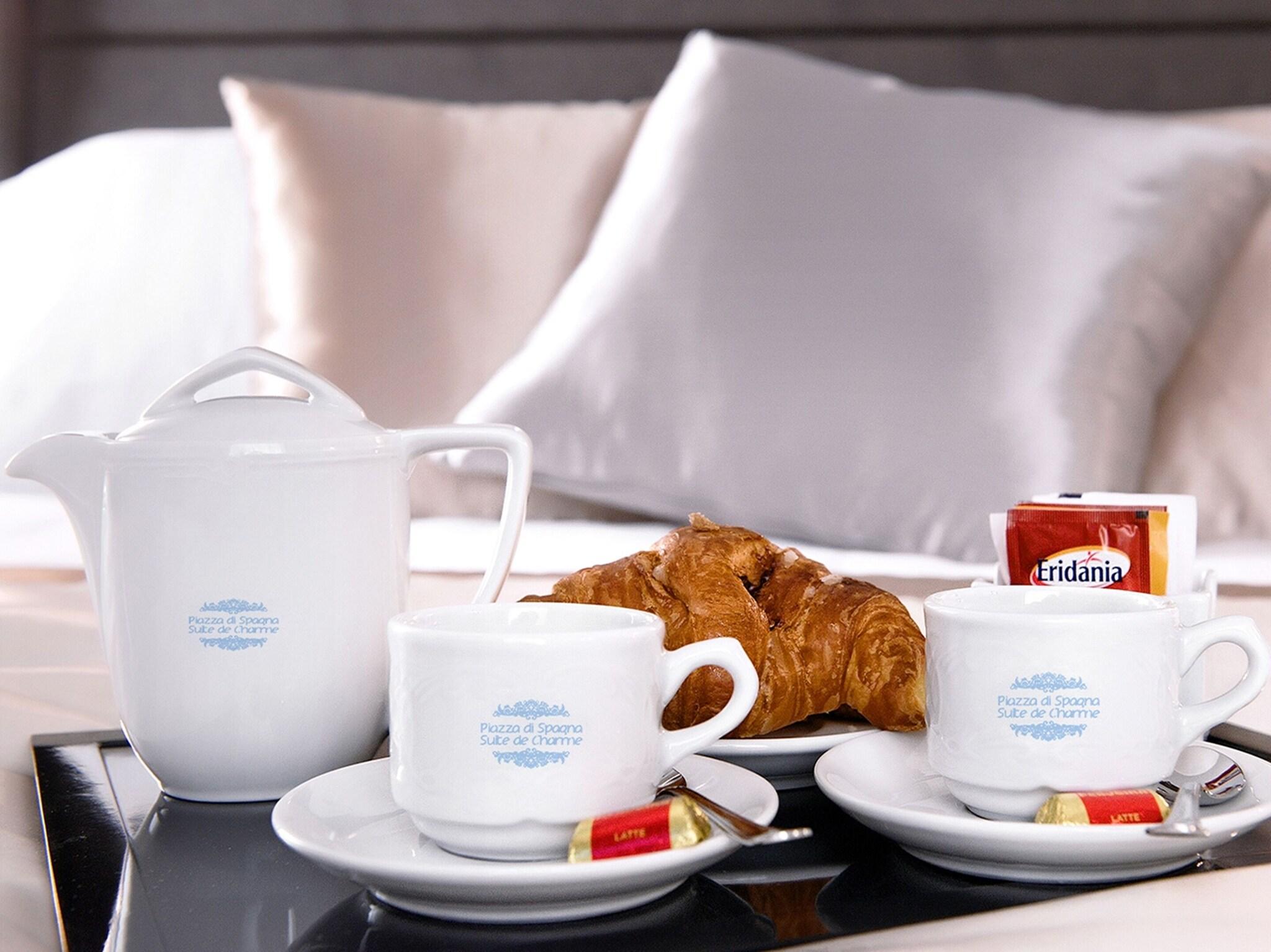 Double Deluxe One Bed