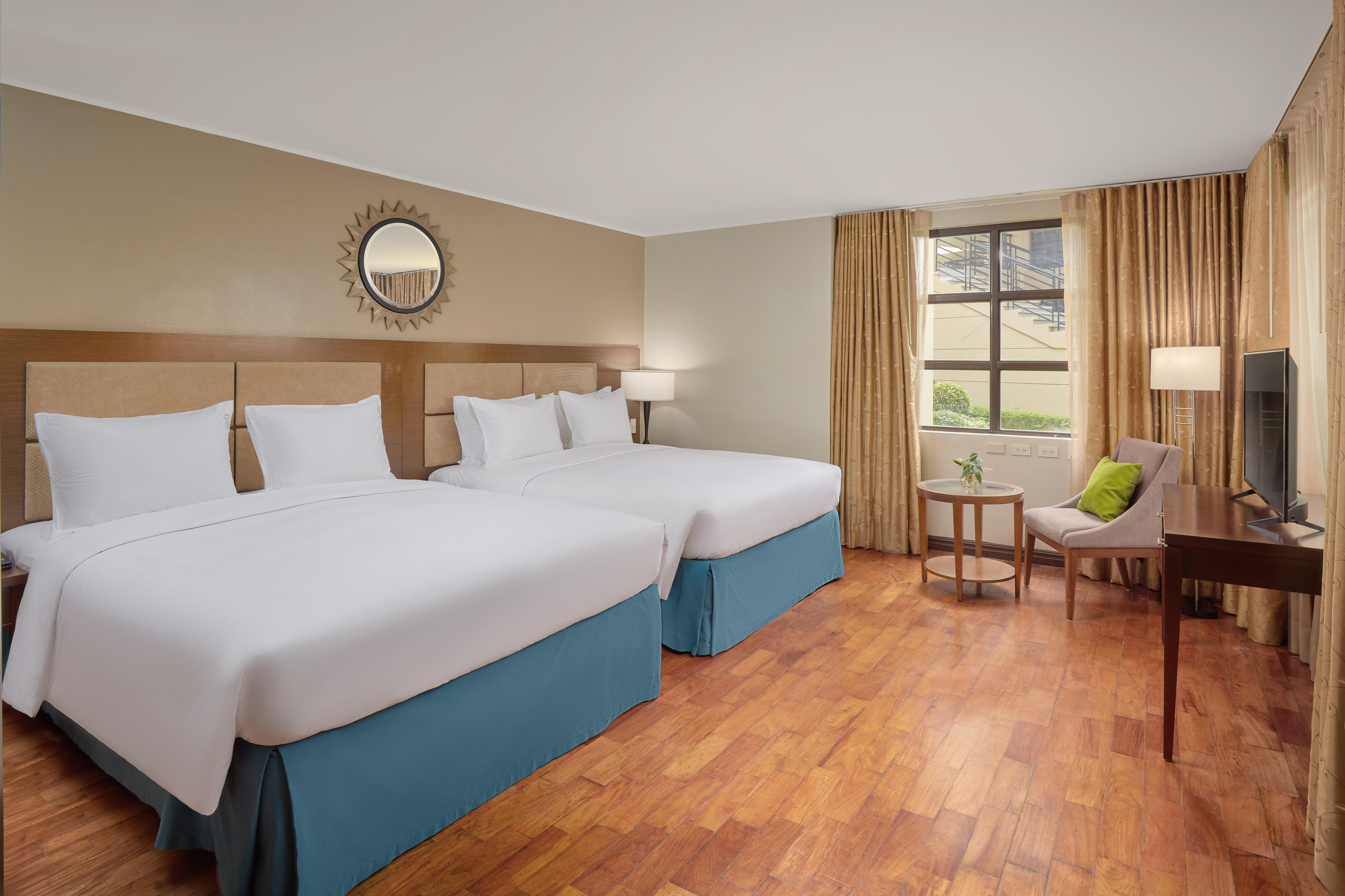 Suite Two Queen Beds